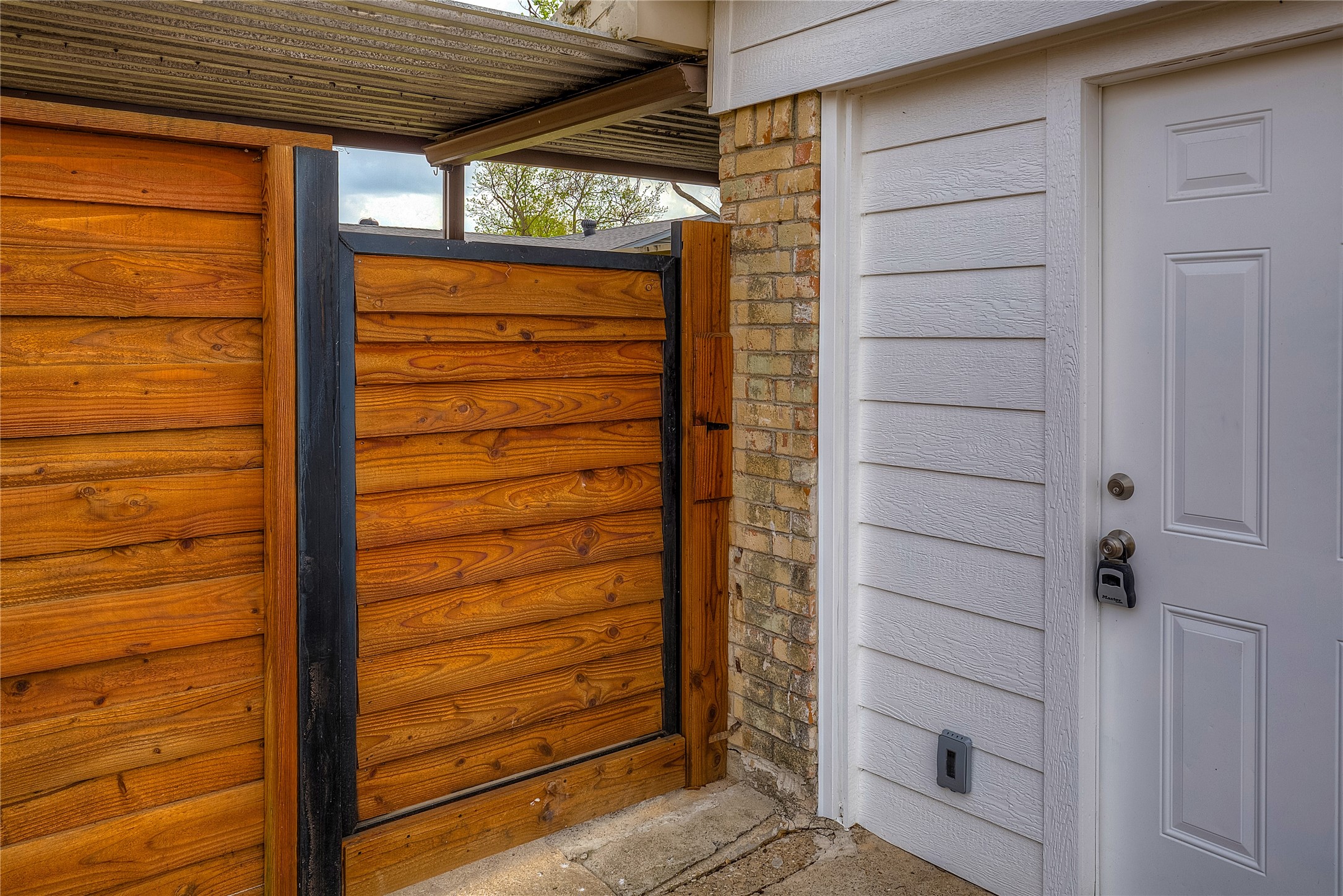 710 Colonial Drive