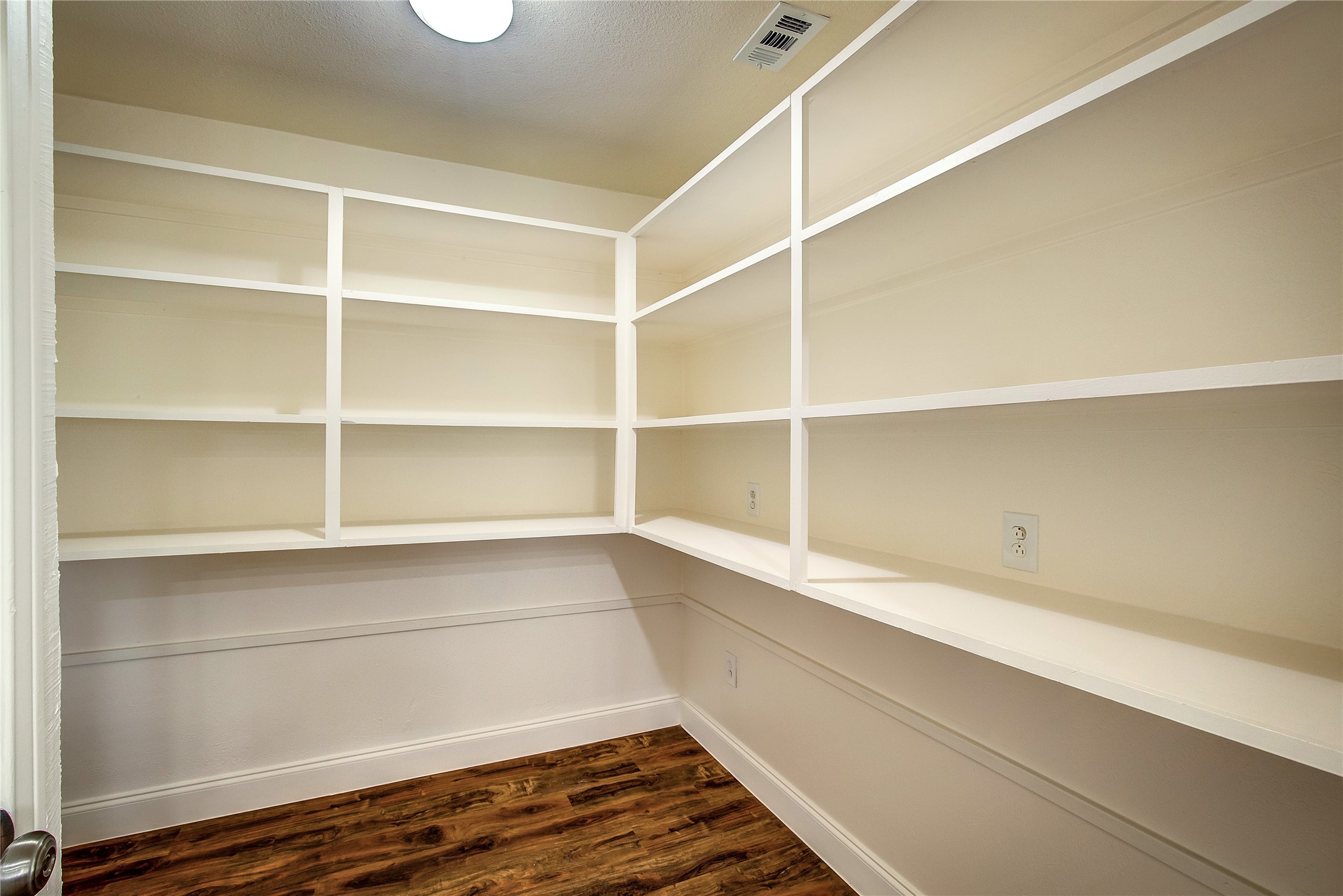 710 Colonial Drive