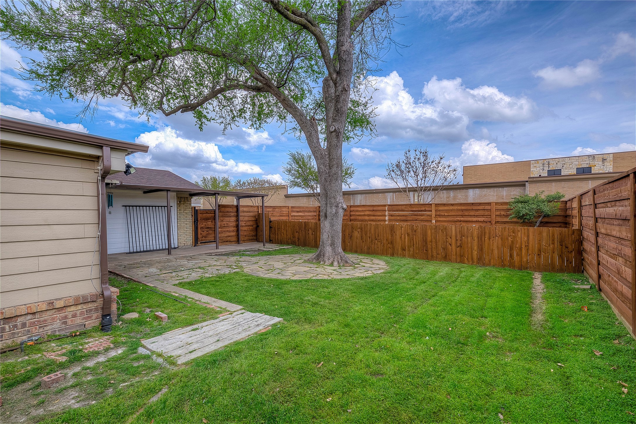 710 Colonial Drive