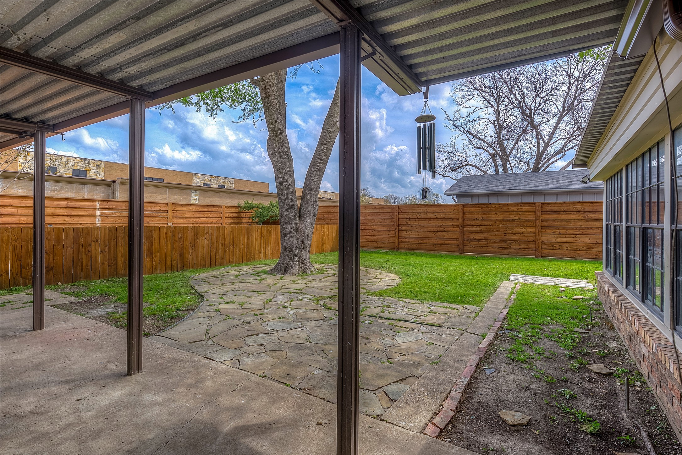 710 Colonial Drive