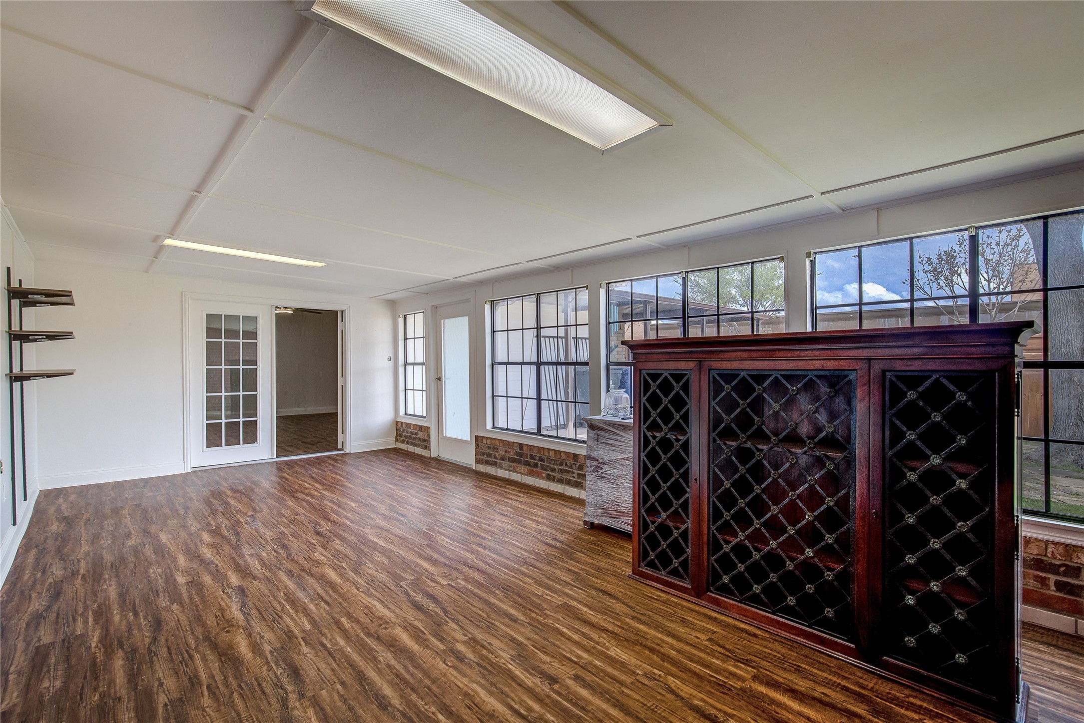 710 Colonial Drive