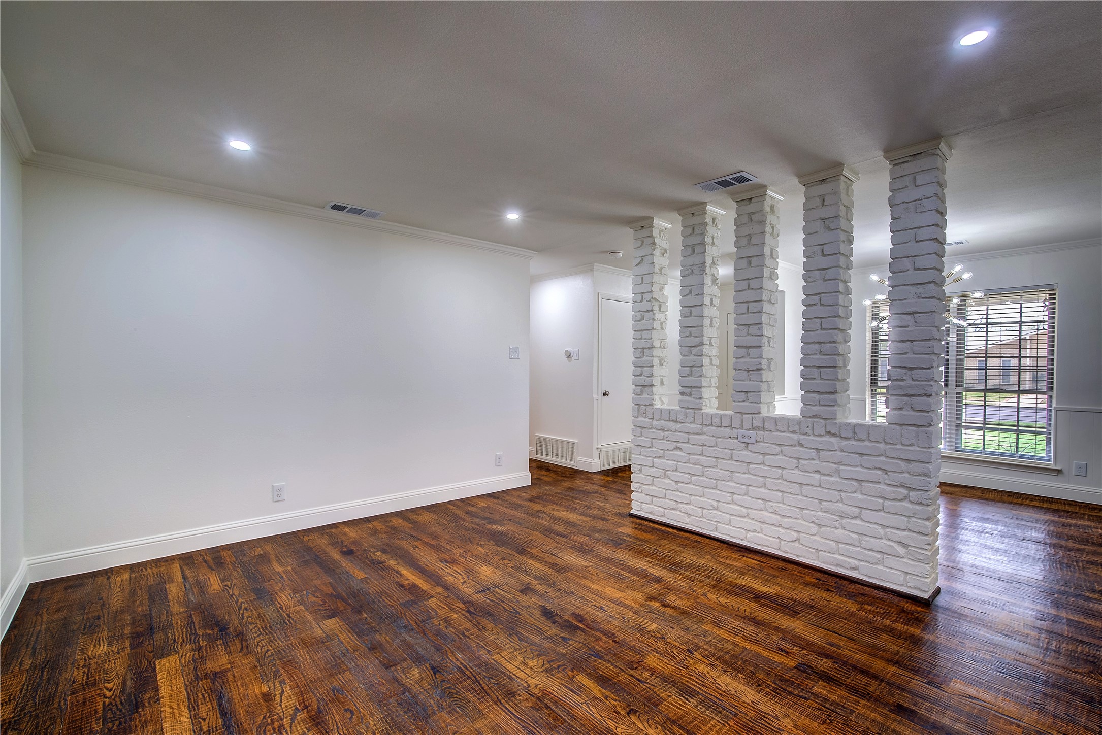 710 Colonial Drive