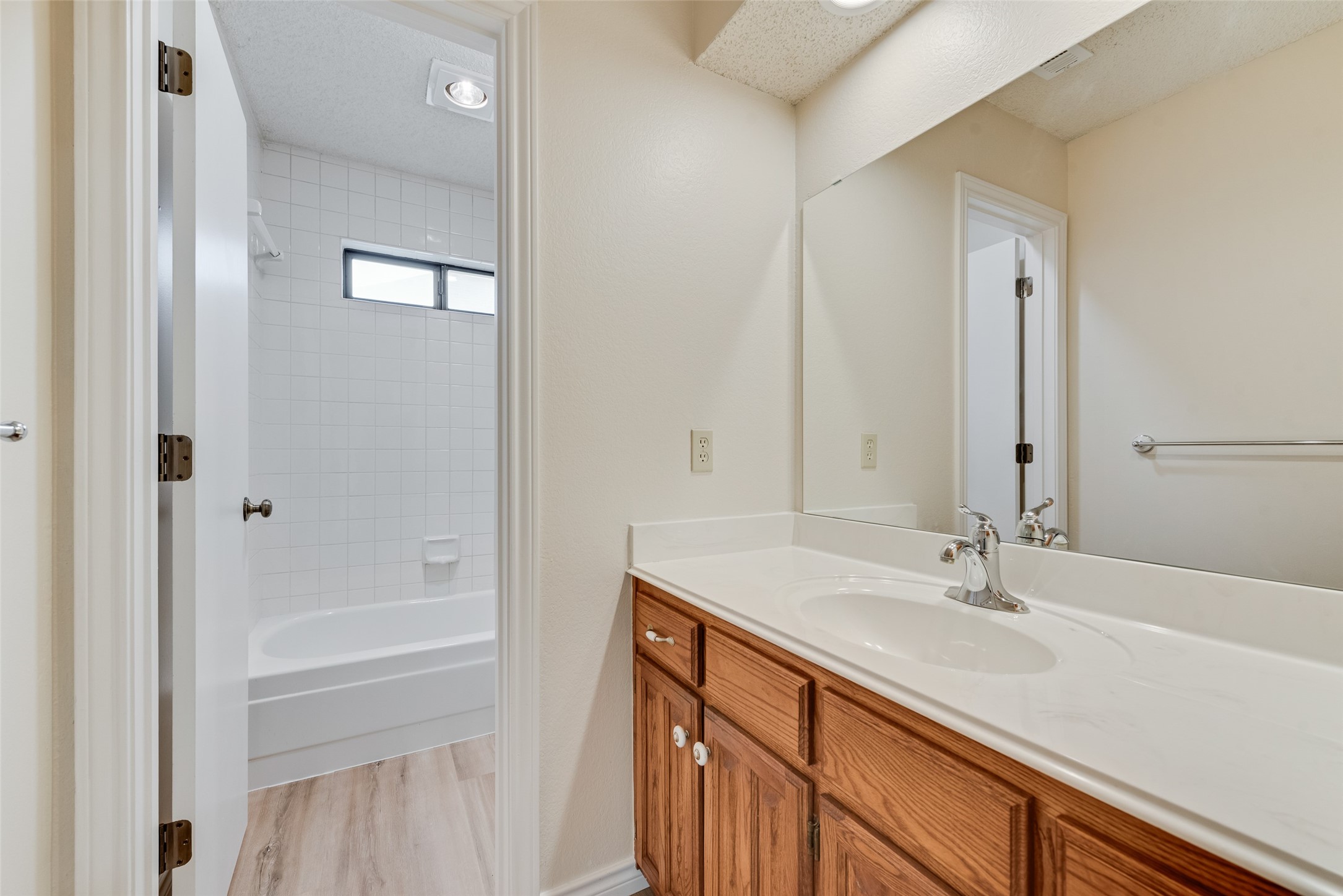 6310 Leasa Court