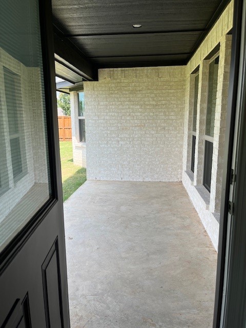 906 Maxine Drive