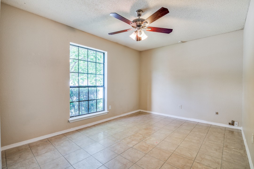 3906 Wheelwright Drive