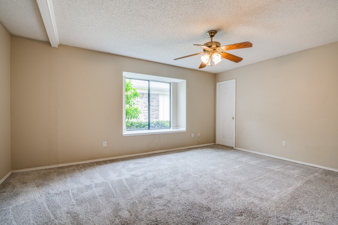 3906 Wheelwright Drive