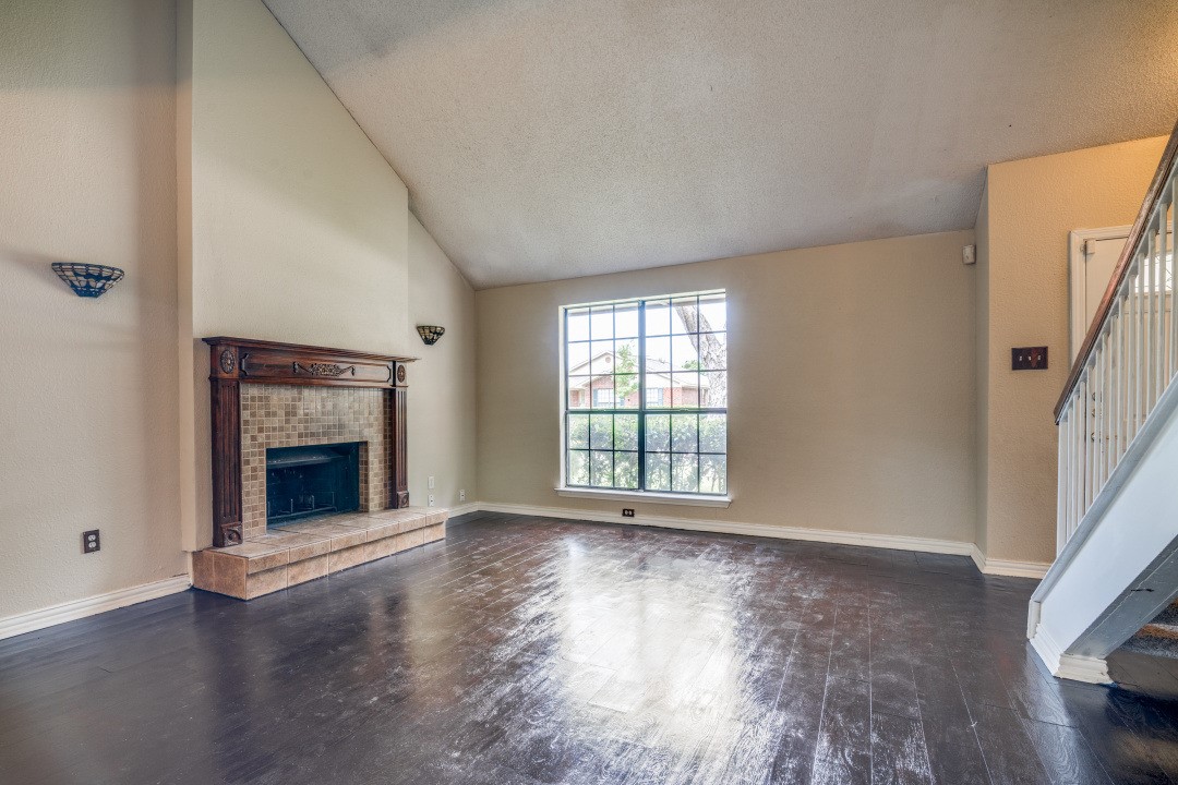 3906 Wheelwright Drive