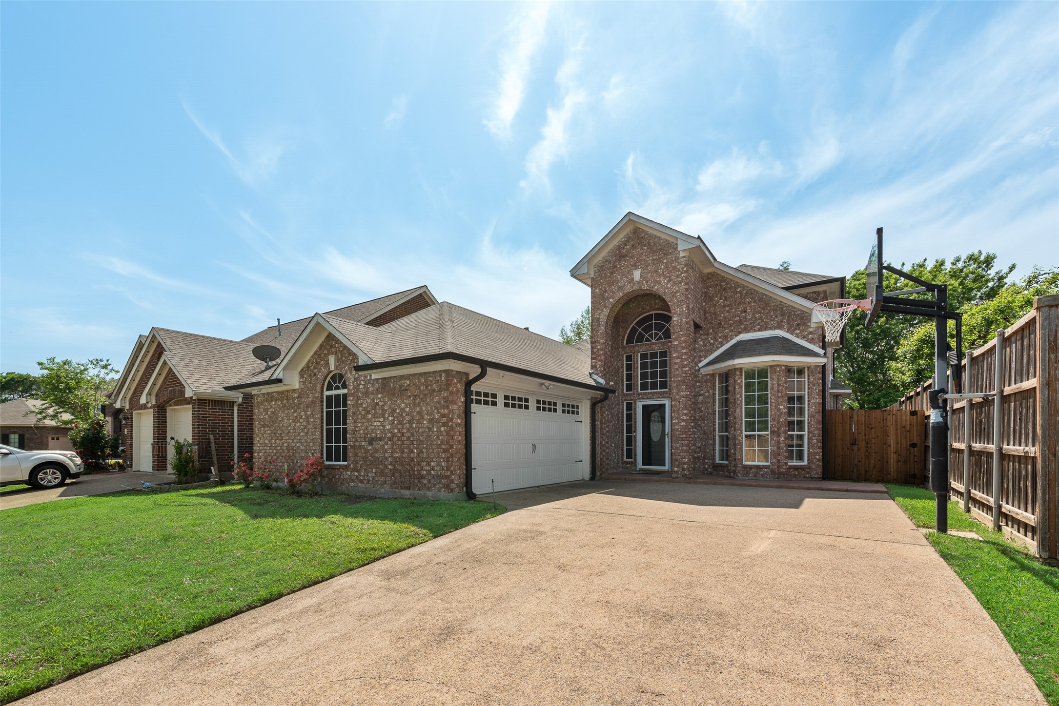 4305 Greenwood Trail
