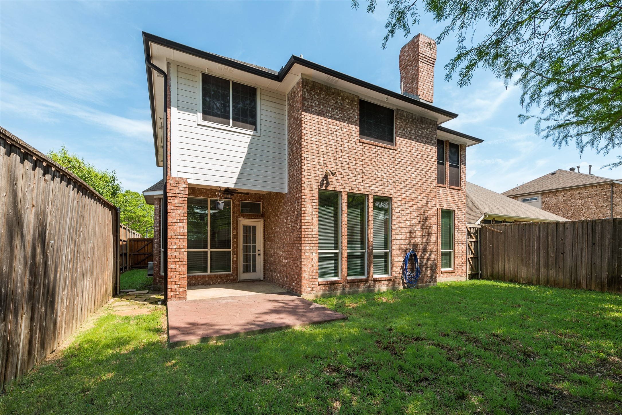4305 Greenwood Trail