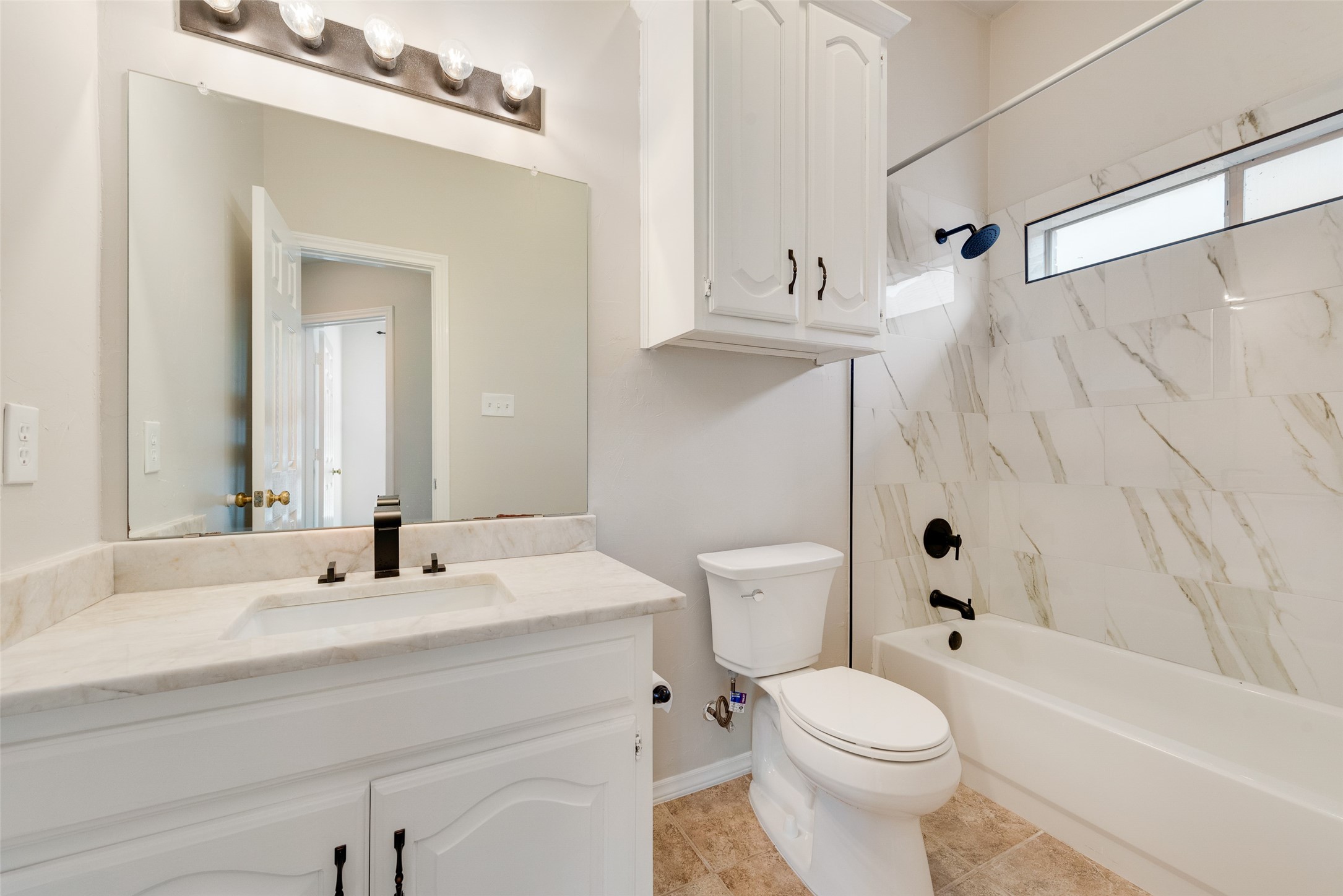 4305 Greenwood Trail