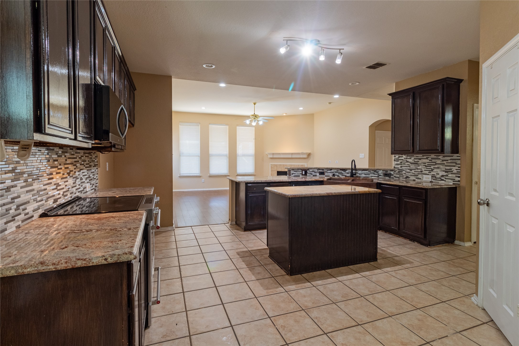 3901 Citadel Drive