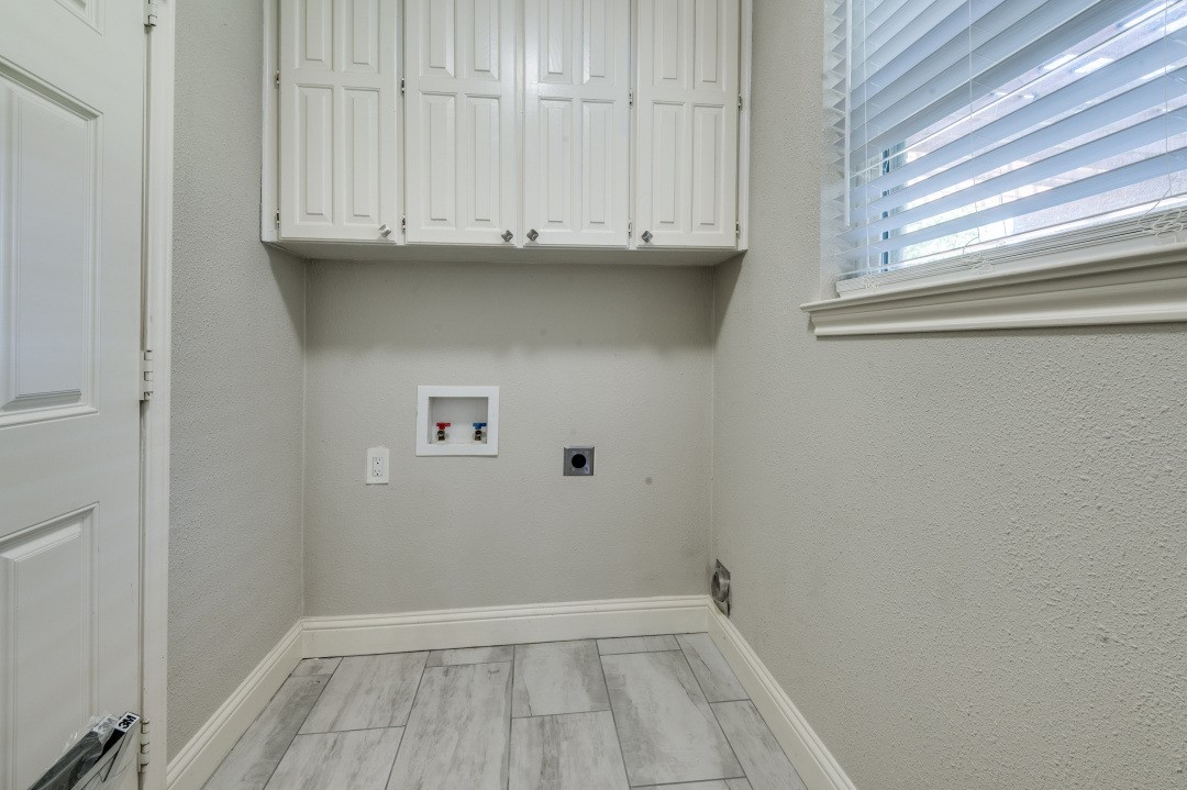 1321 Storm Drive