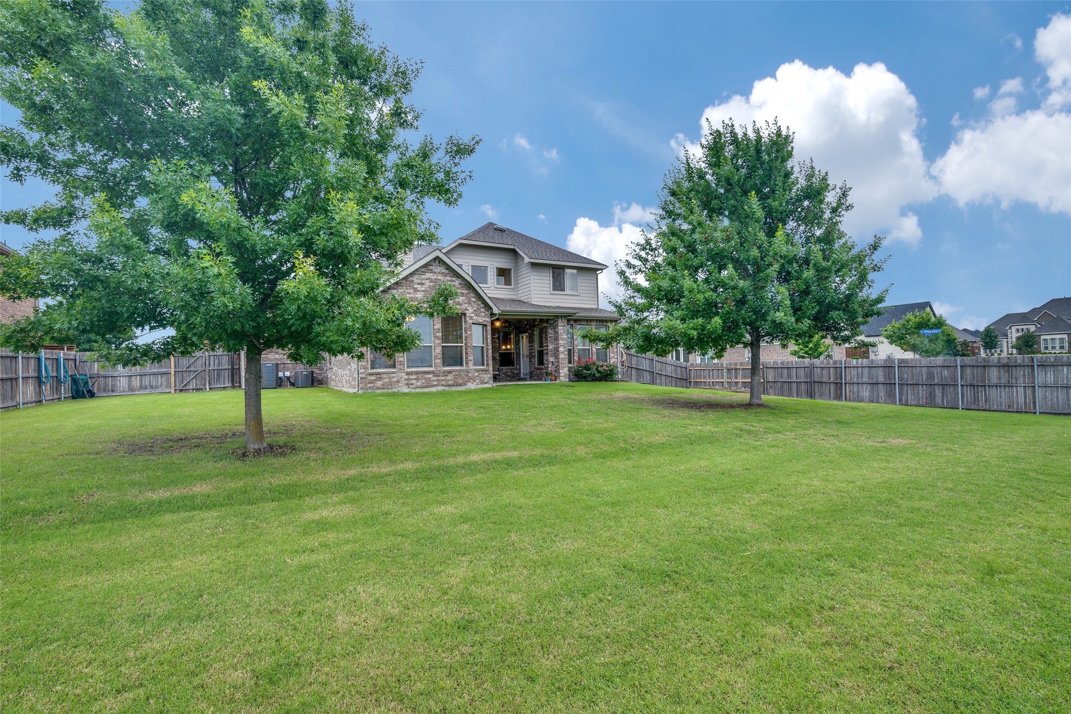 5132 Willow Bend Lane
