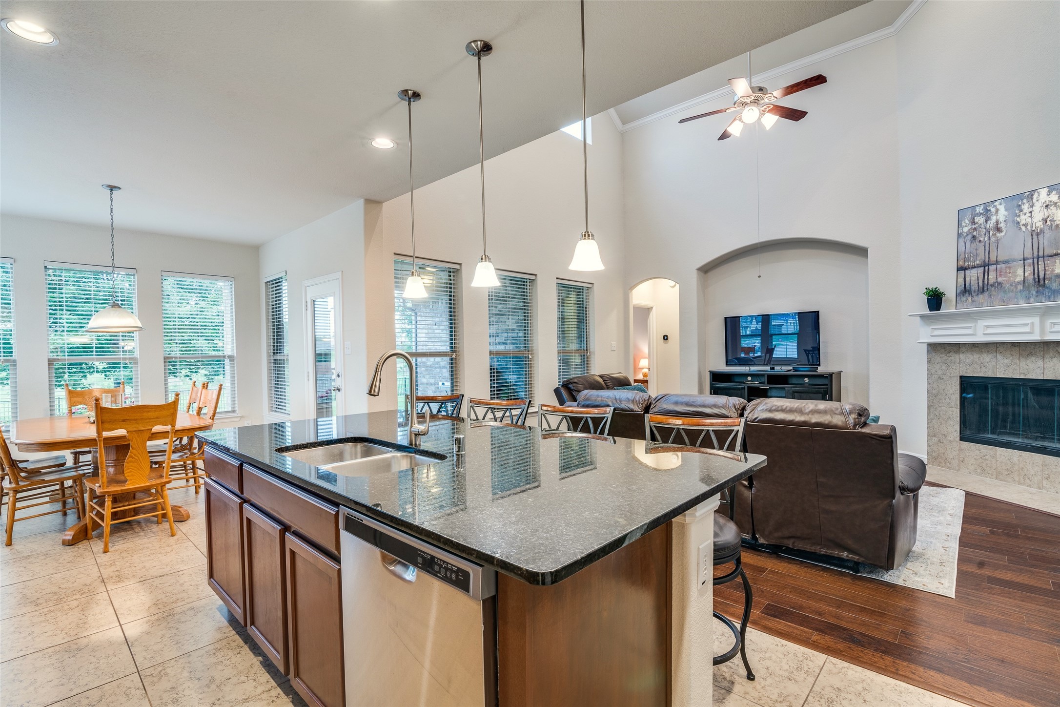 5132 Willow Bend Lane