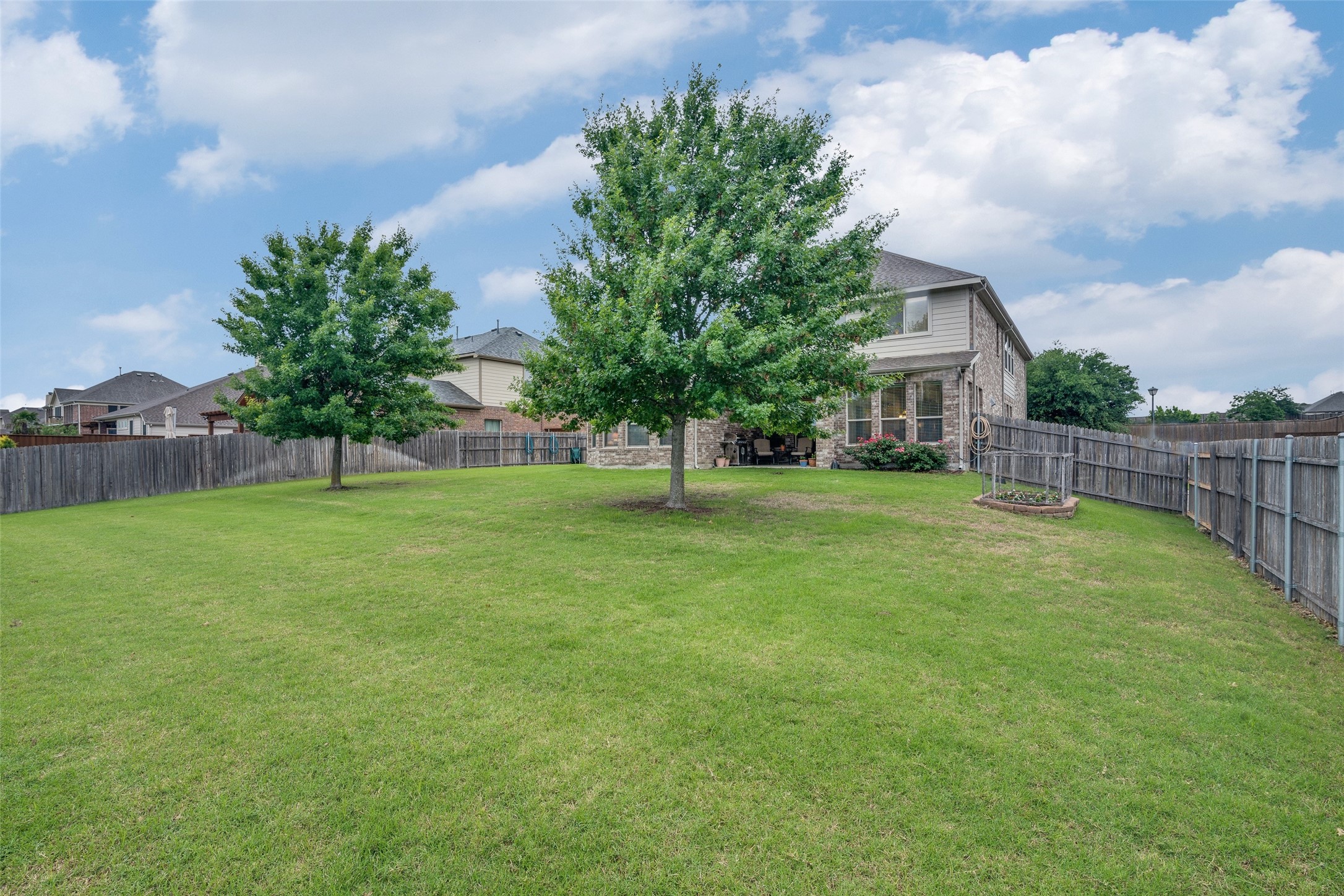 5132 Willow Bend Lane