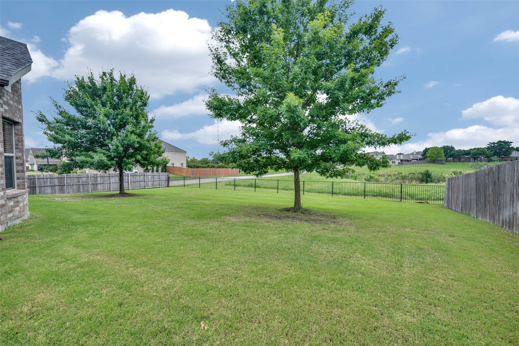 5132 Willow Bend Lane