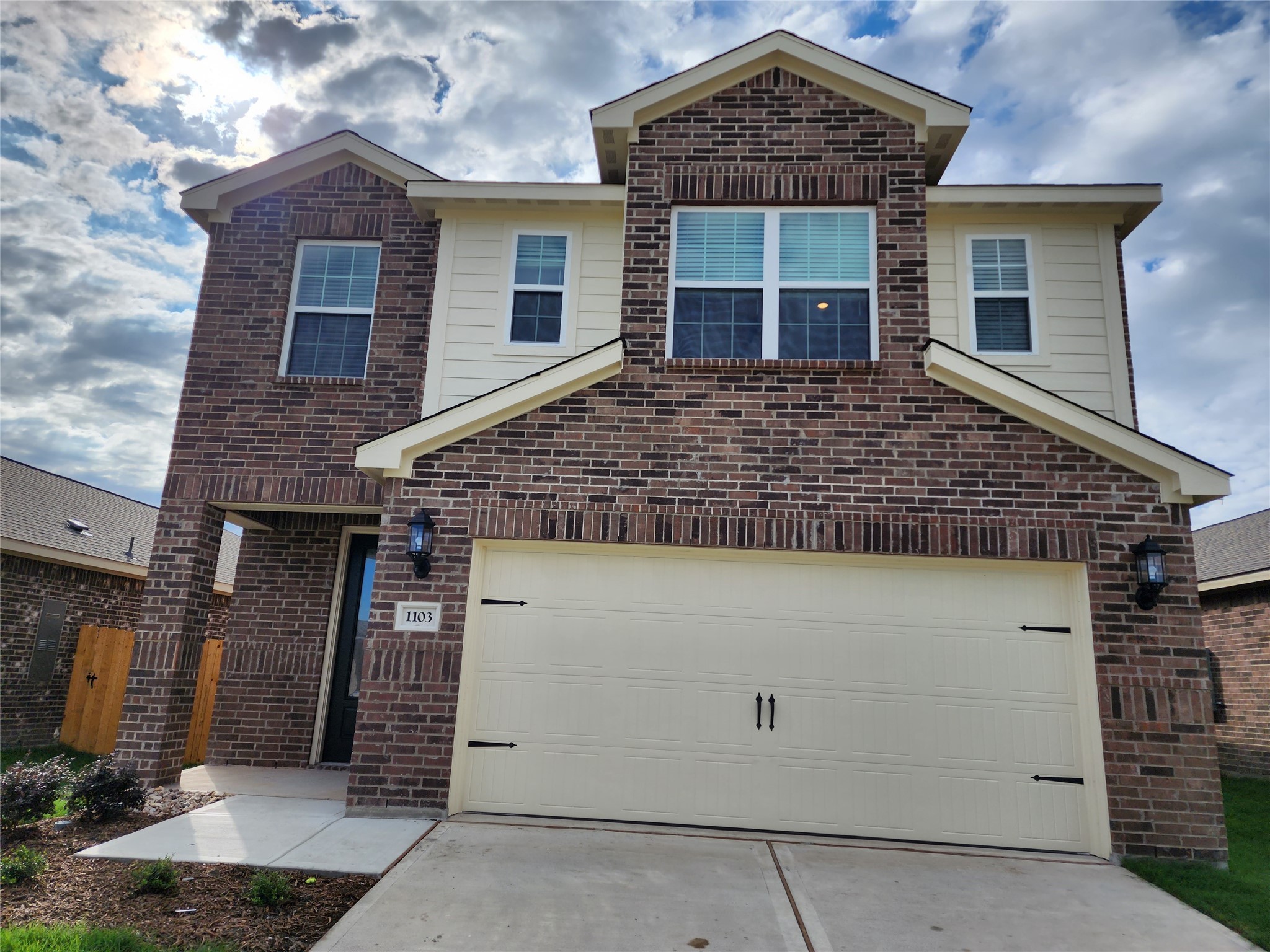 1103 Ginsburg Lane