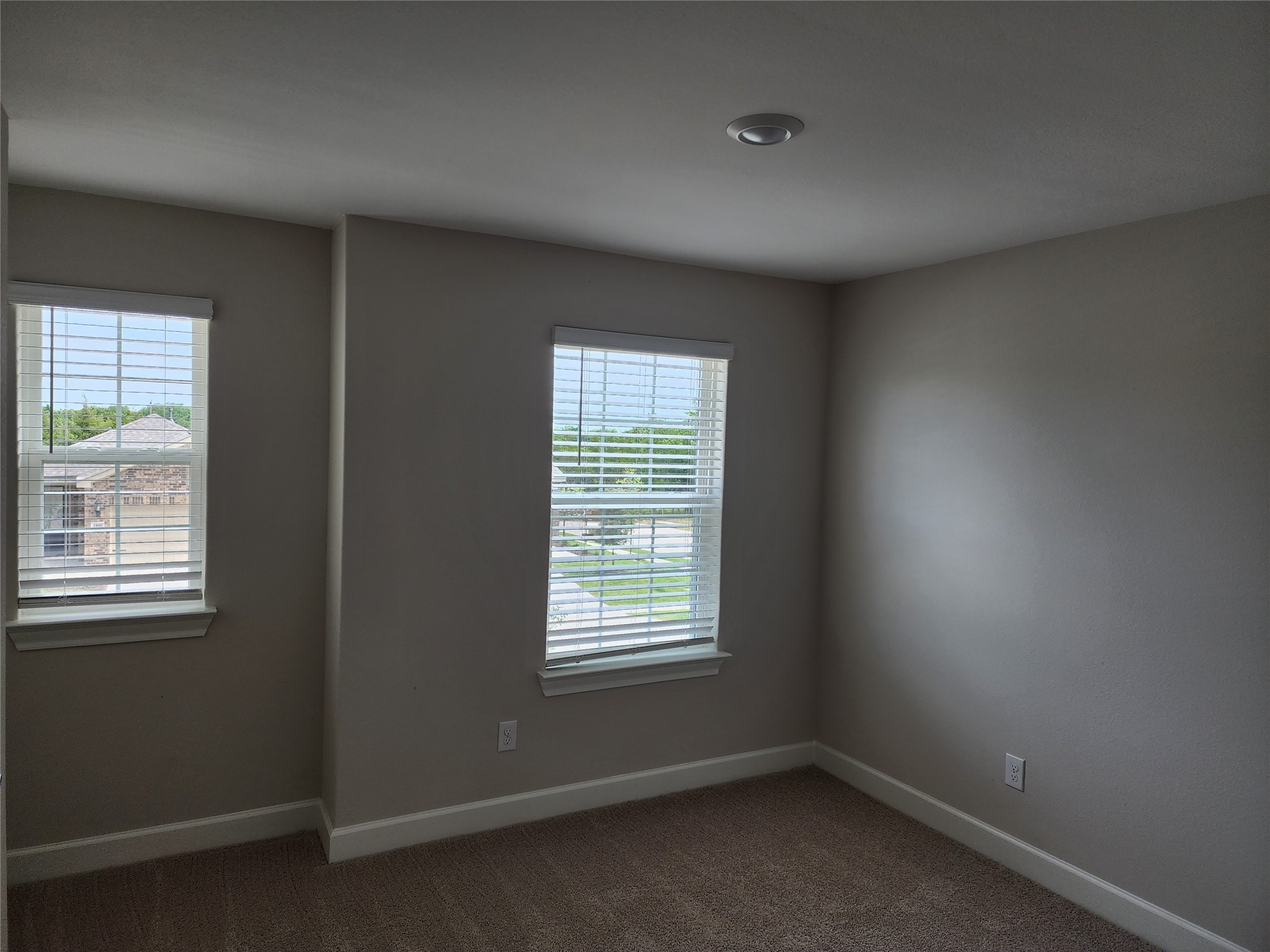 1103 Ginsburg Lane