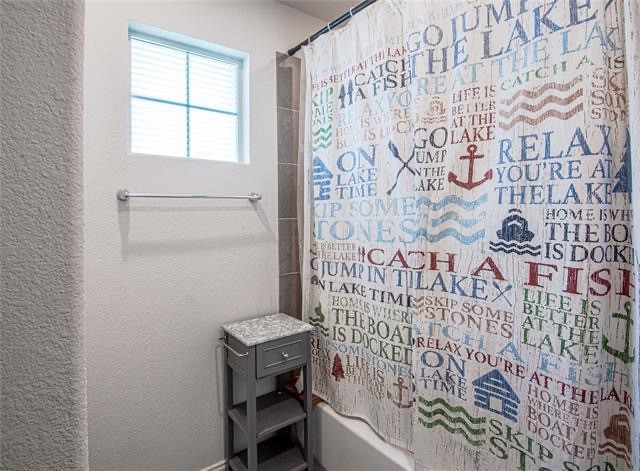 500 Crystal Clear Lane