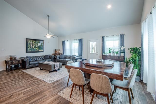 500 Crystal Clear Lane