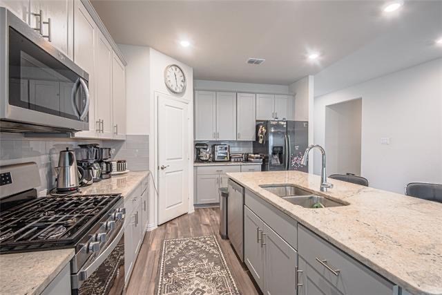 500 Crystal Clear Lane