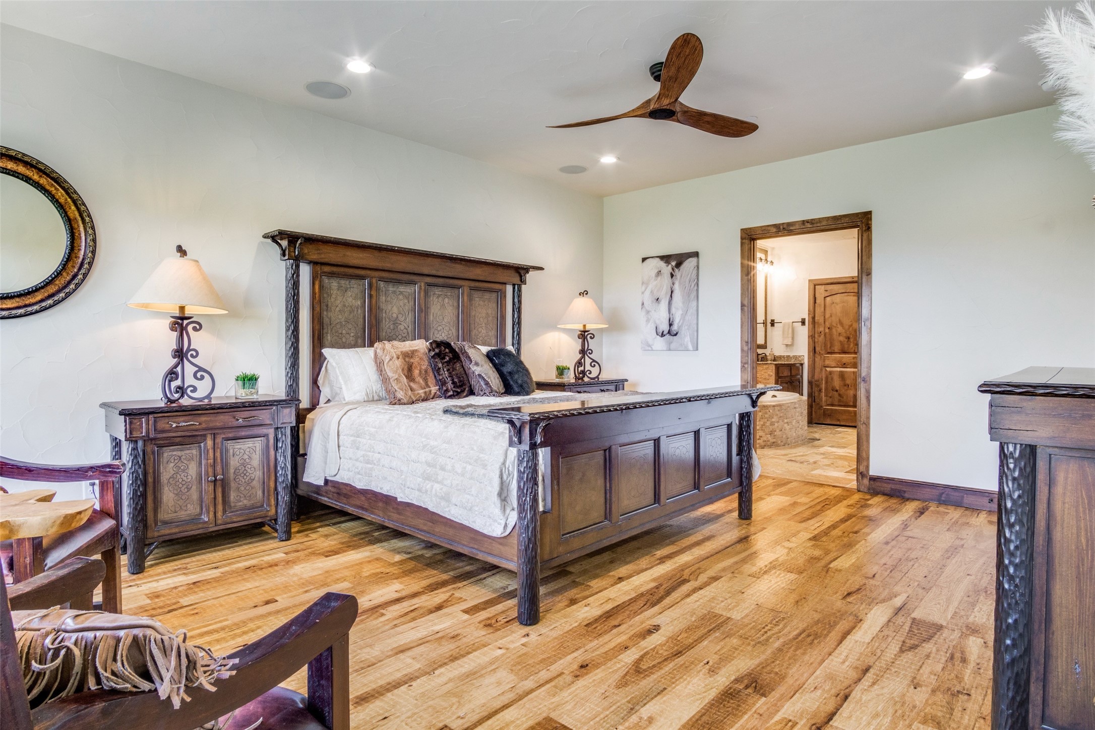 1633 Scenic Drive 201