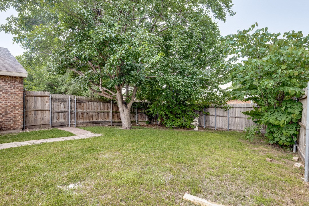 1518 Coffeyville Trail