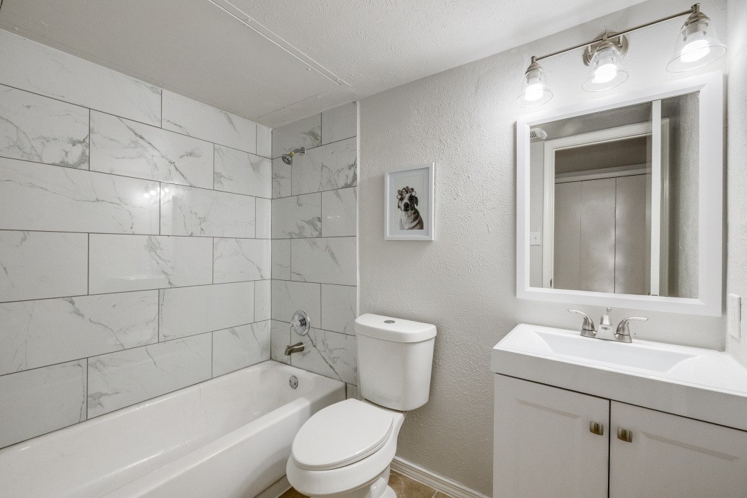 1518 Coffeyville Trail