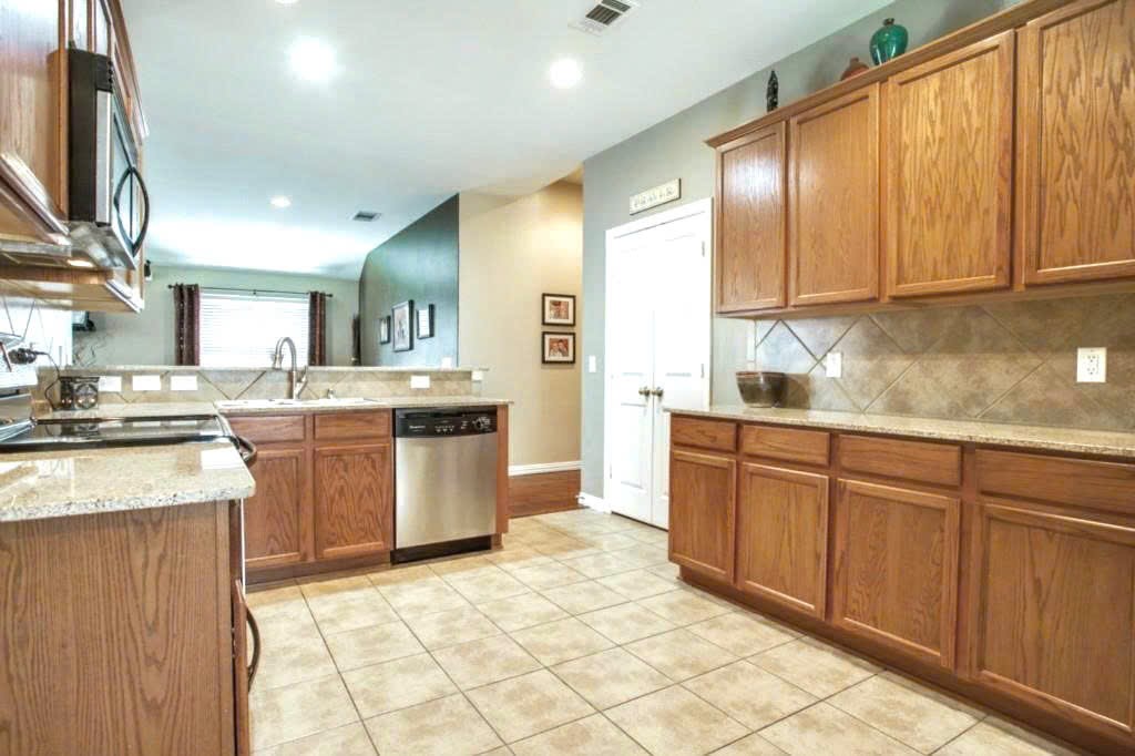 216 Cliffbrook Drive