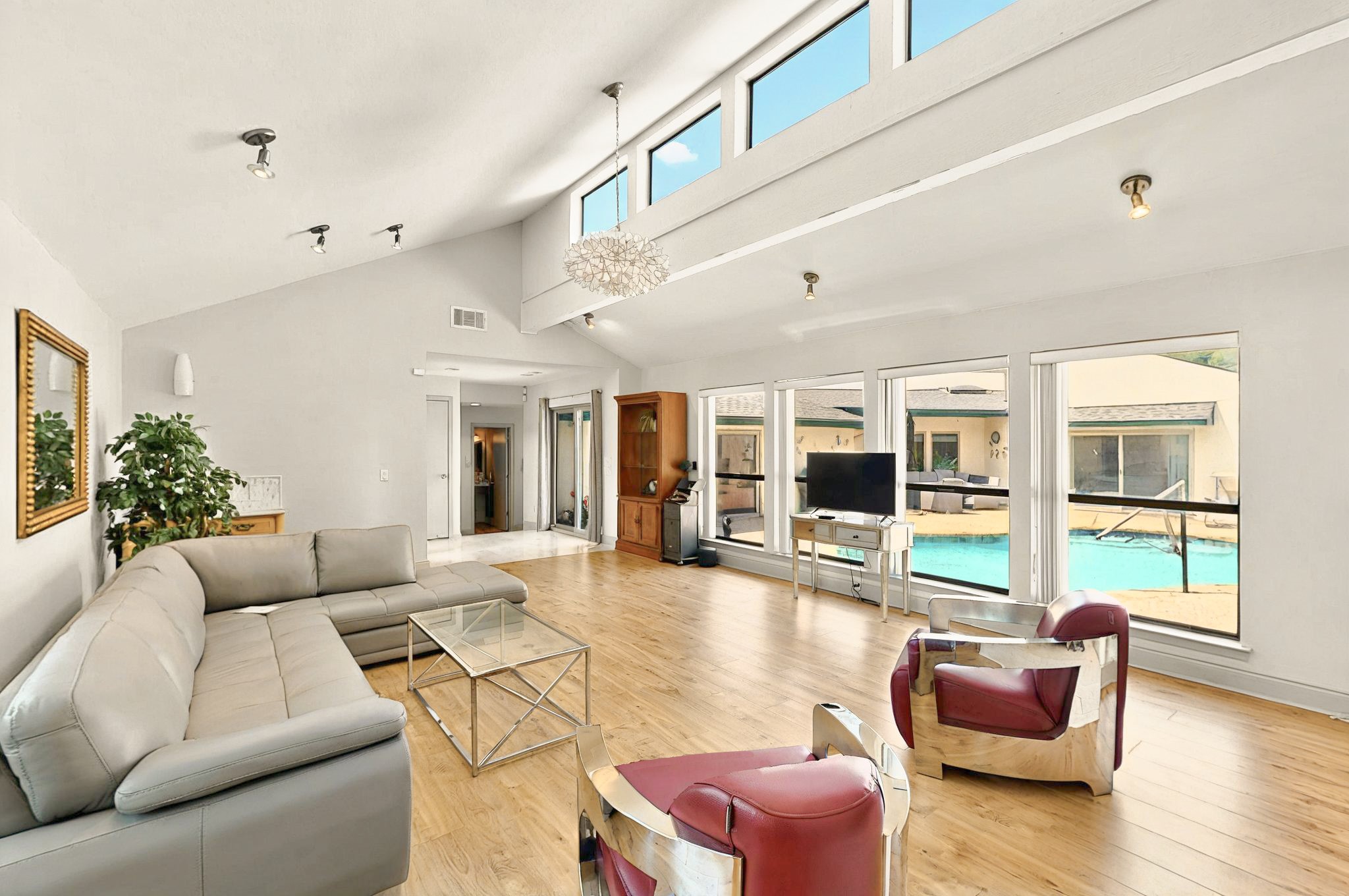7109 Alpha Road