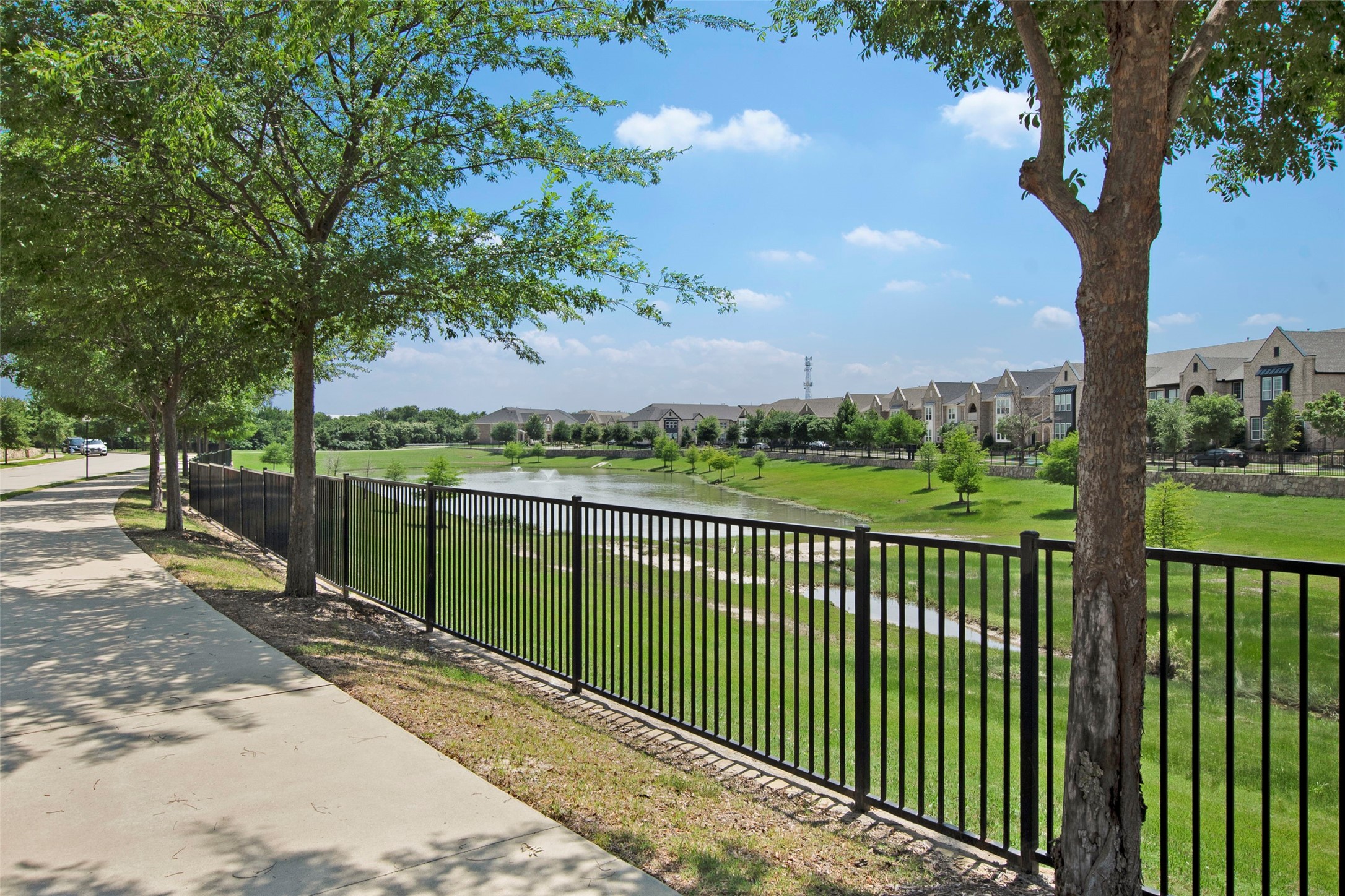 4860 Connor Place