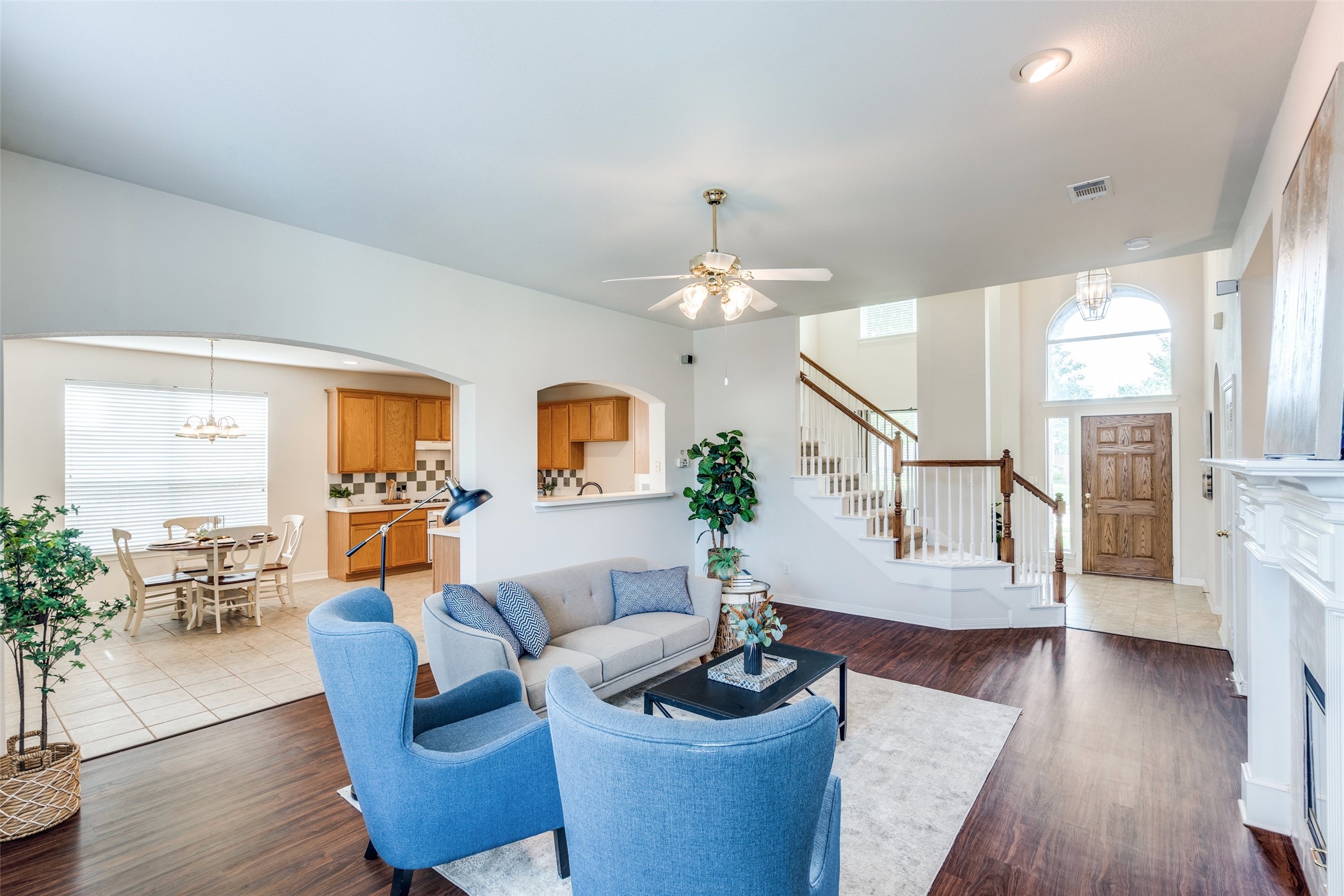 4551 Risinghill Drive