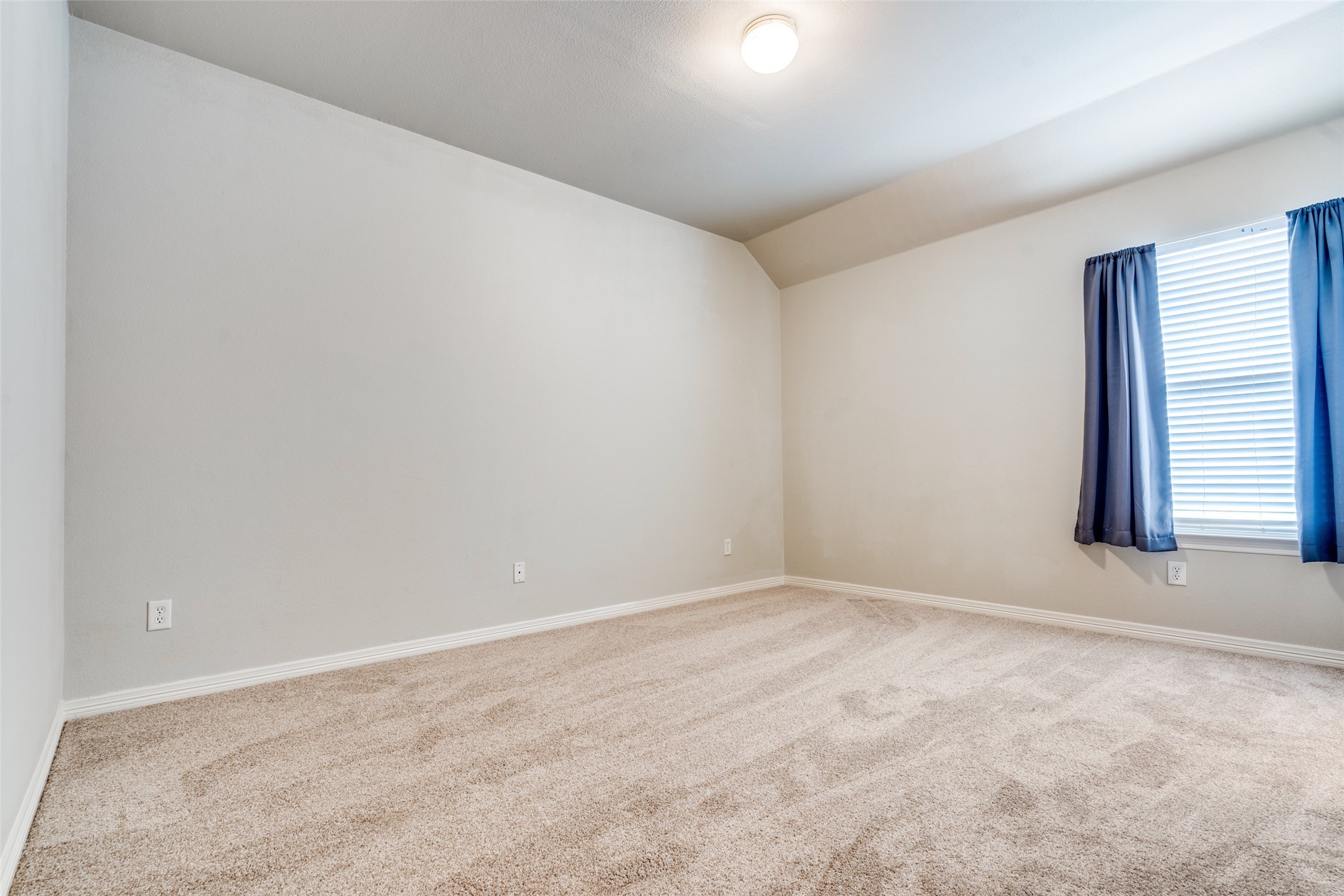 4551 Risinghill Drive