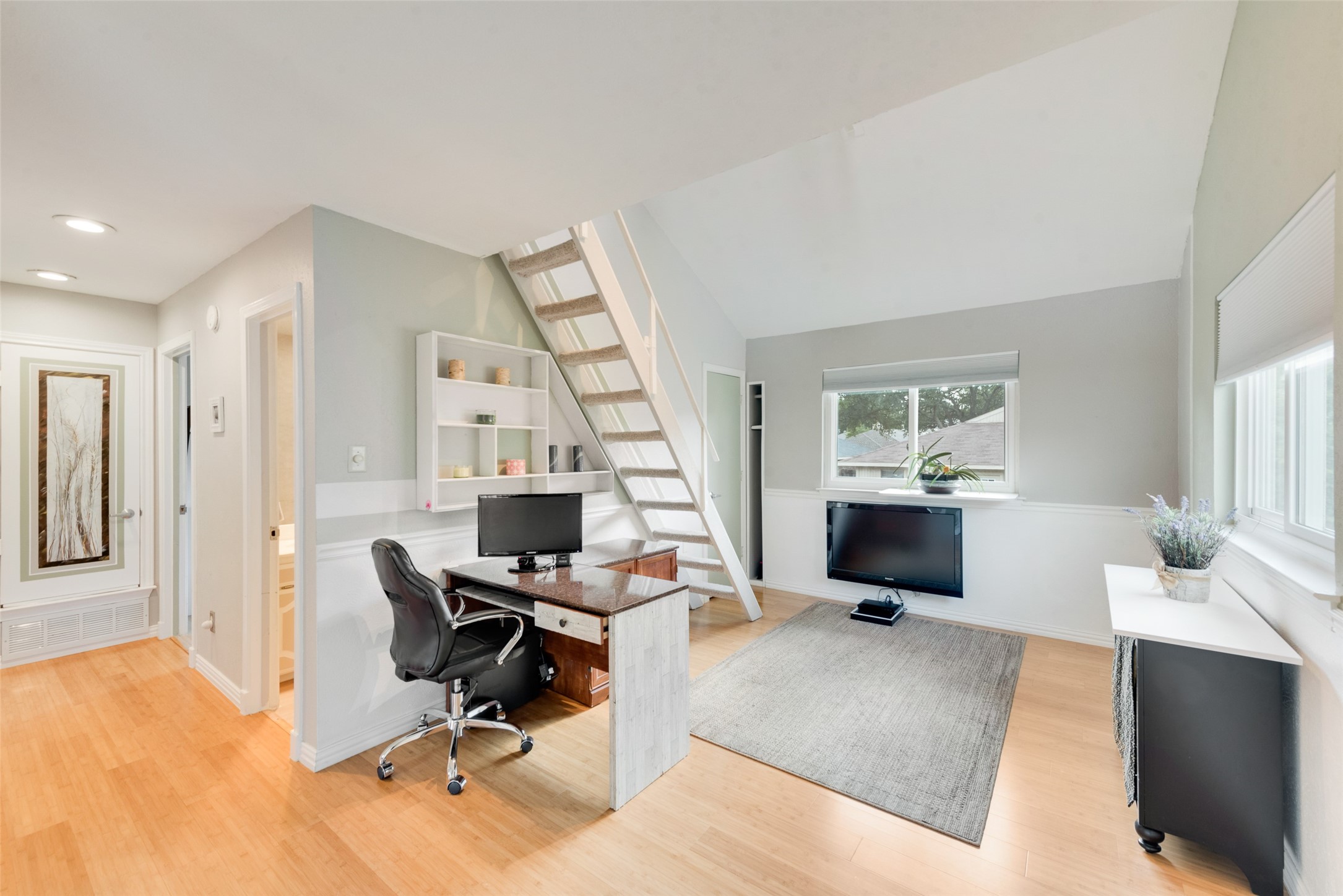 3701 Aries Drive