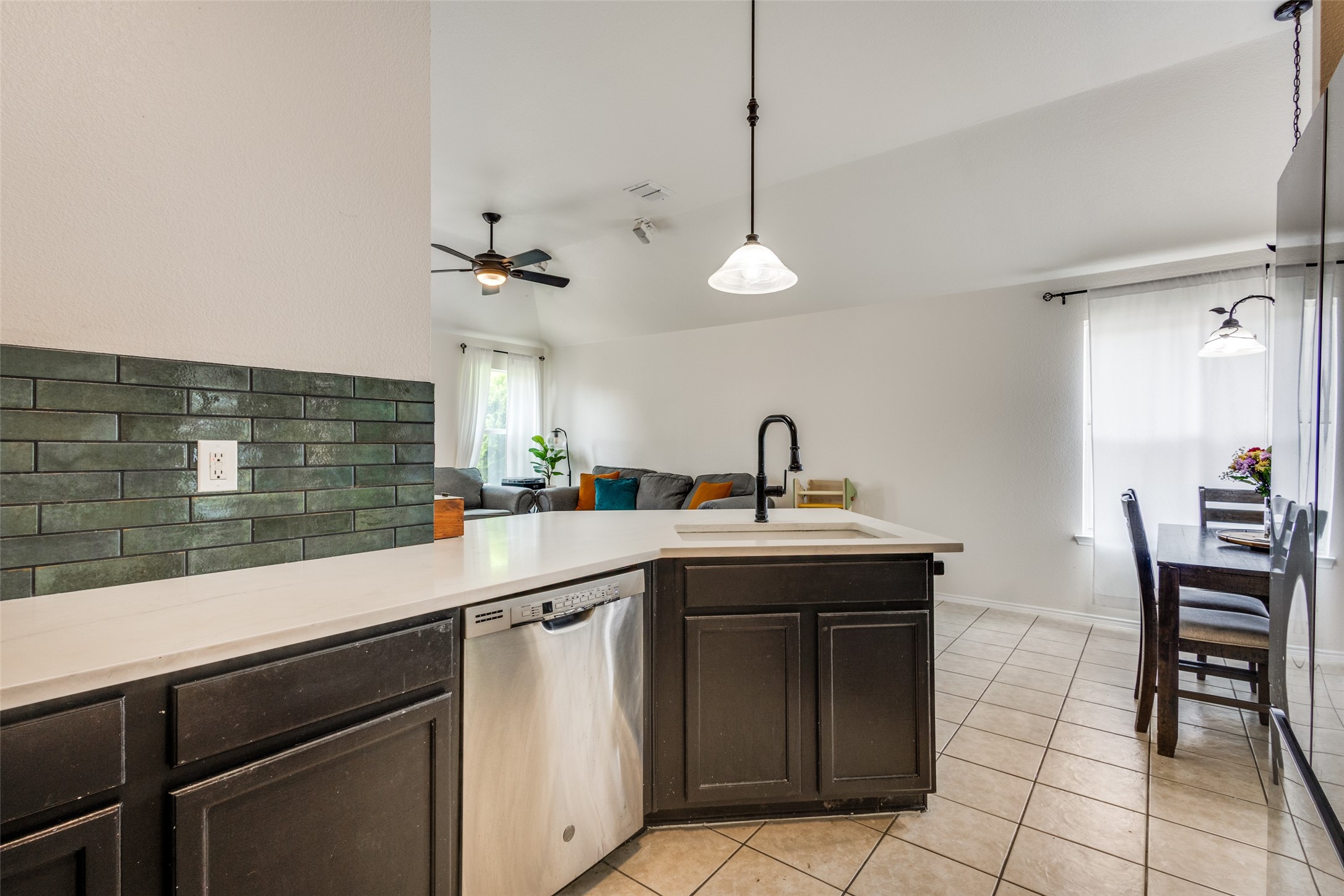 2012 Falls Creek Drive