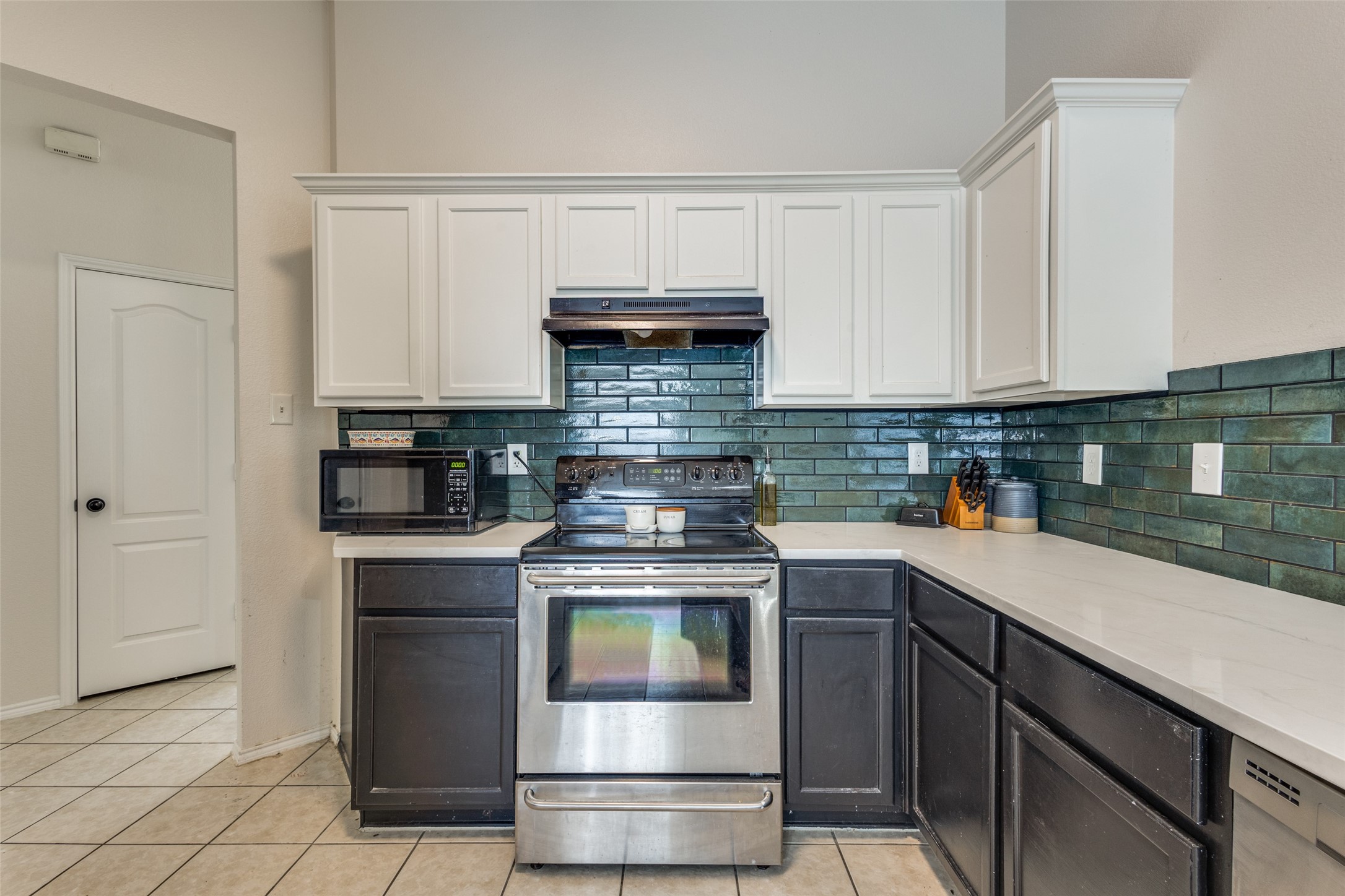 2012 Falls Creek Drive