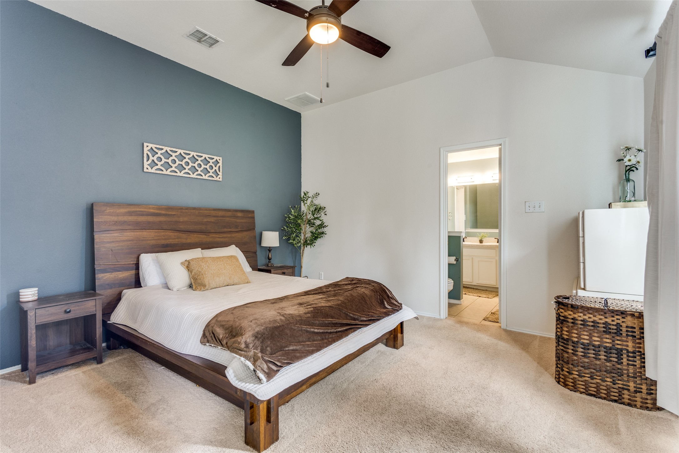 2012 Falls Creek Drive