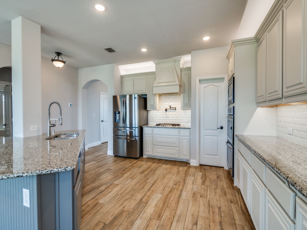 1517 Port Millstone Trail