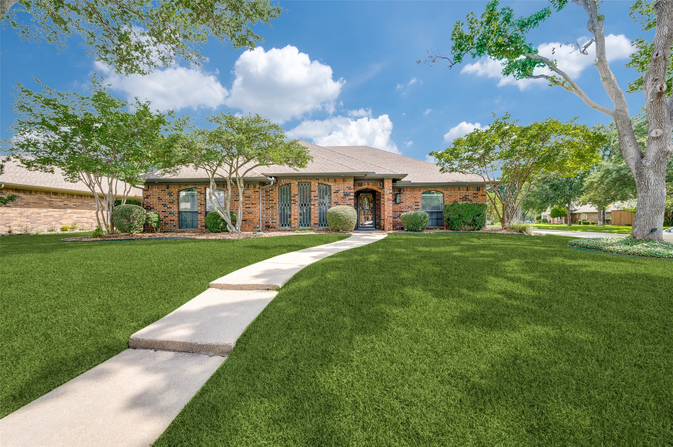 719 Swallow Drive