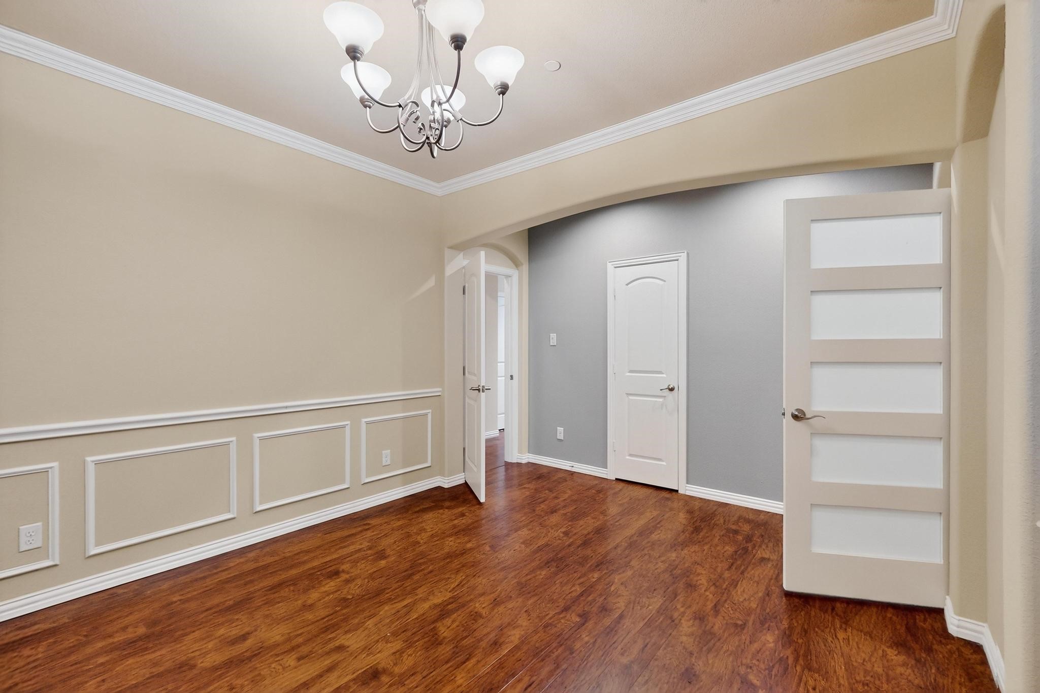 6106 Black Swan Circle