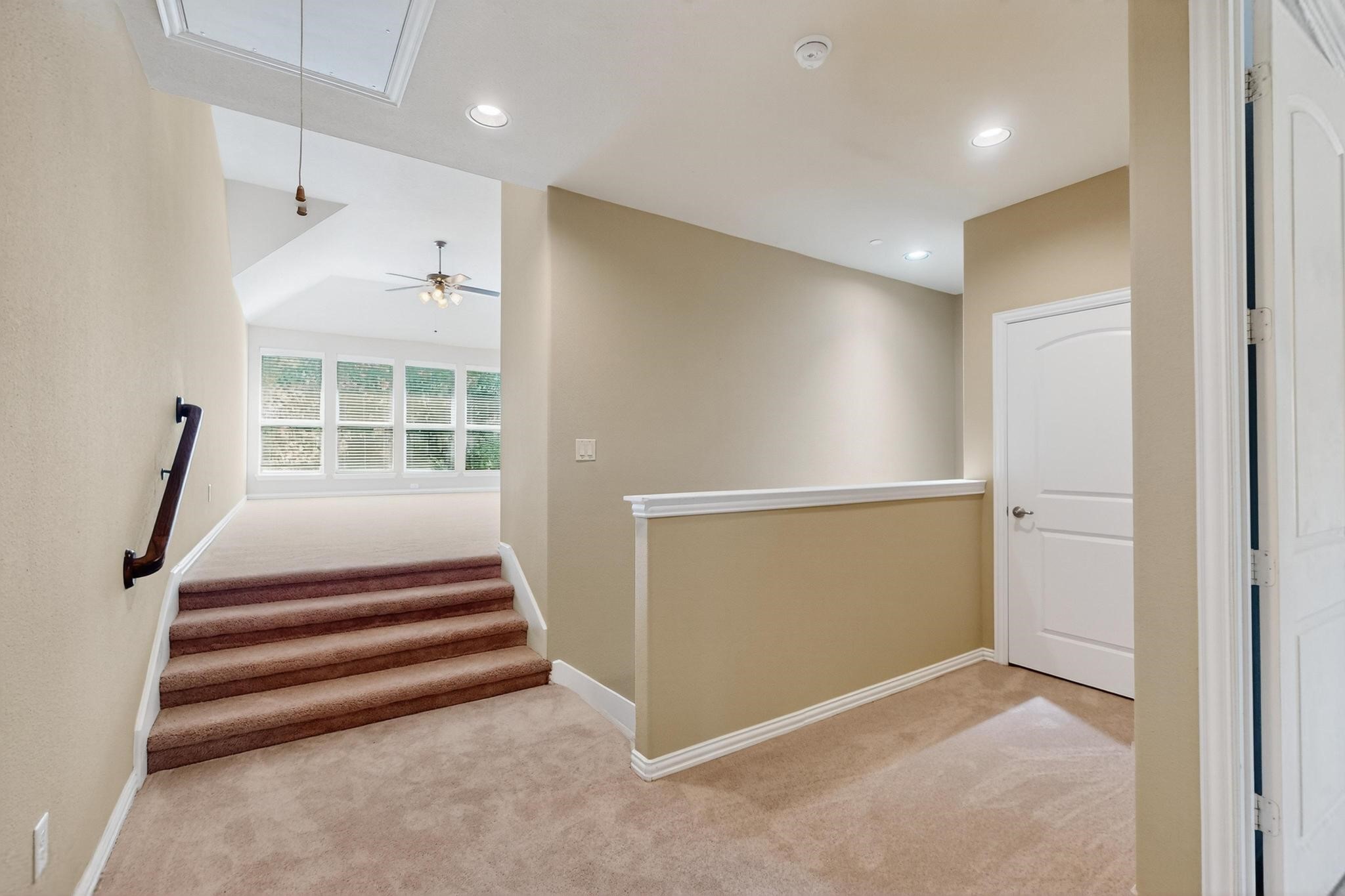 6106 Black Swan Circle