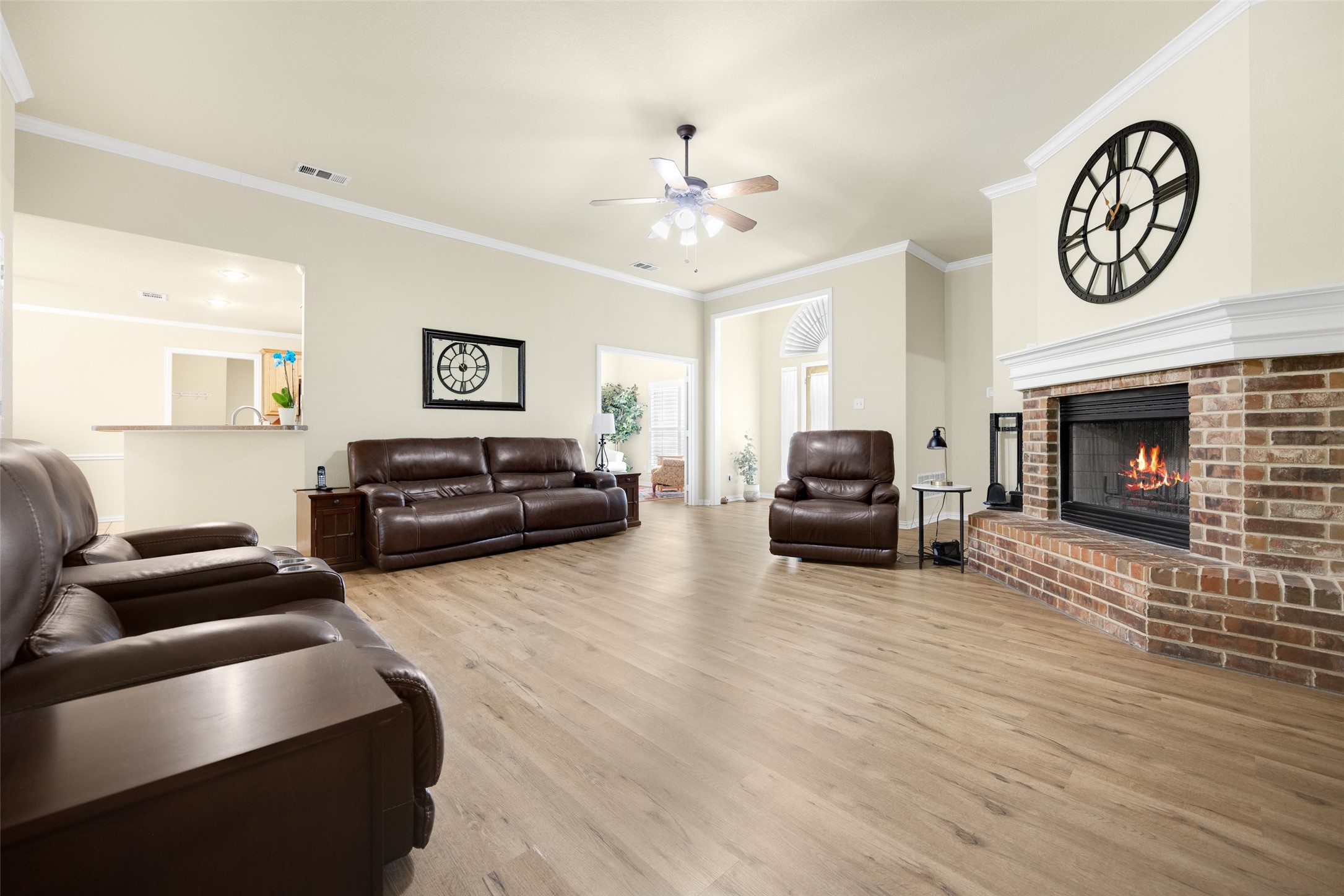 16088 Prairie Meadow