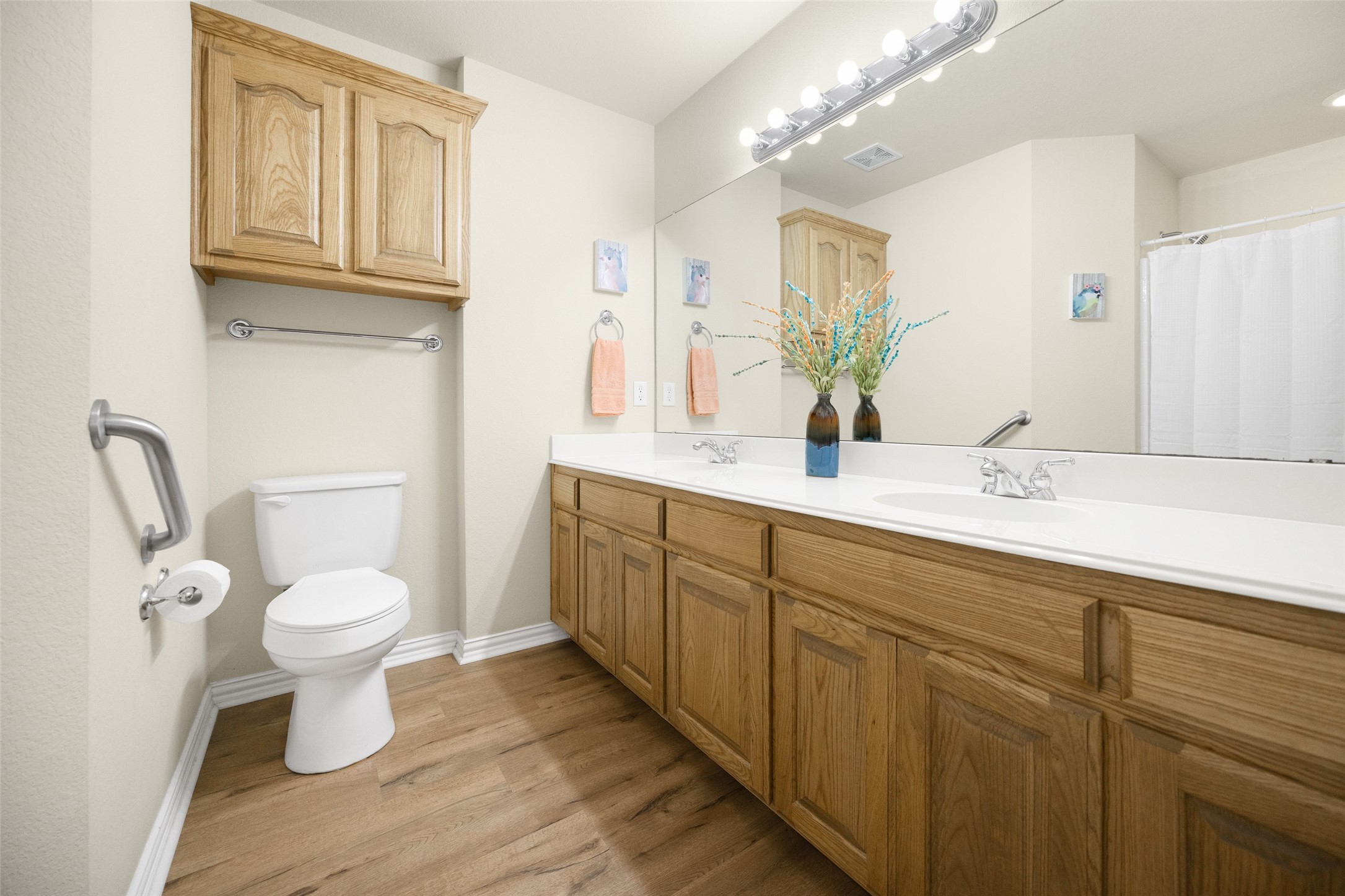 16088 Prairie Meadow