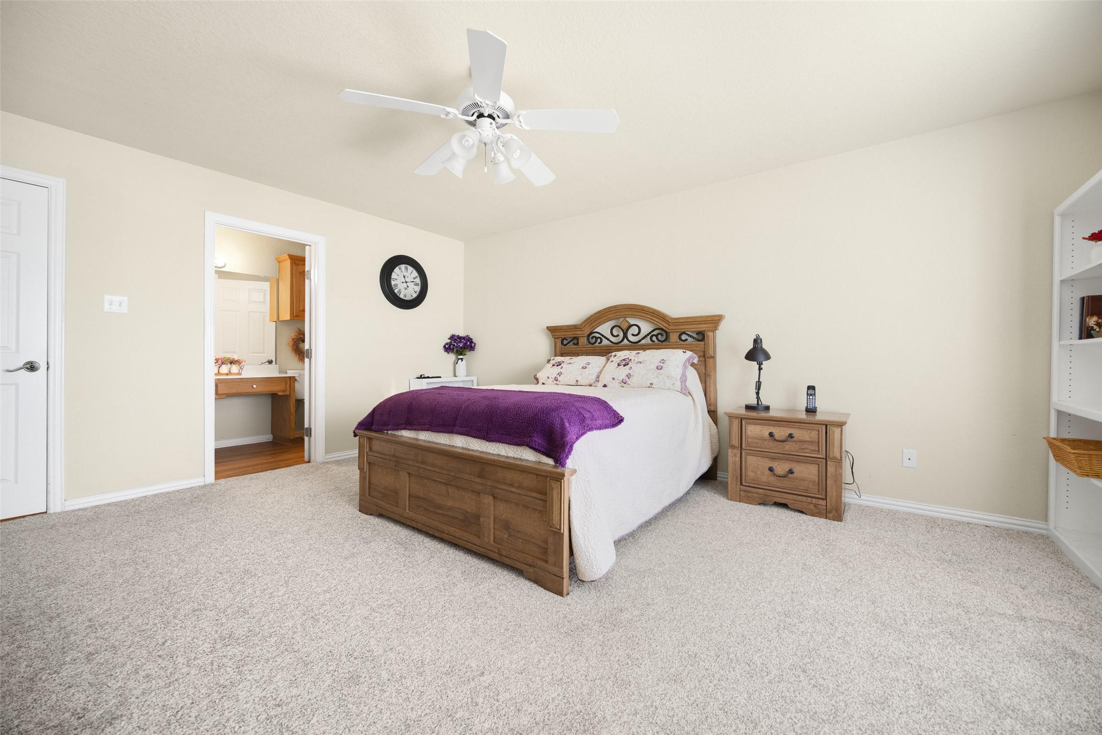 16088 Prairie Meadow