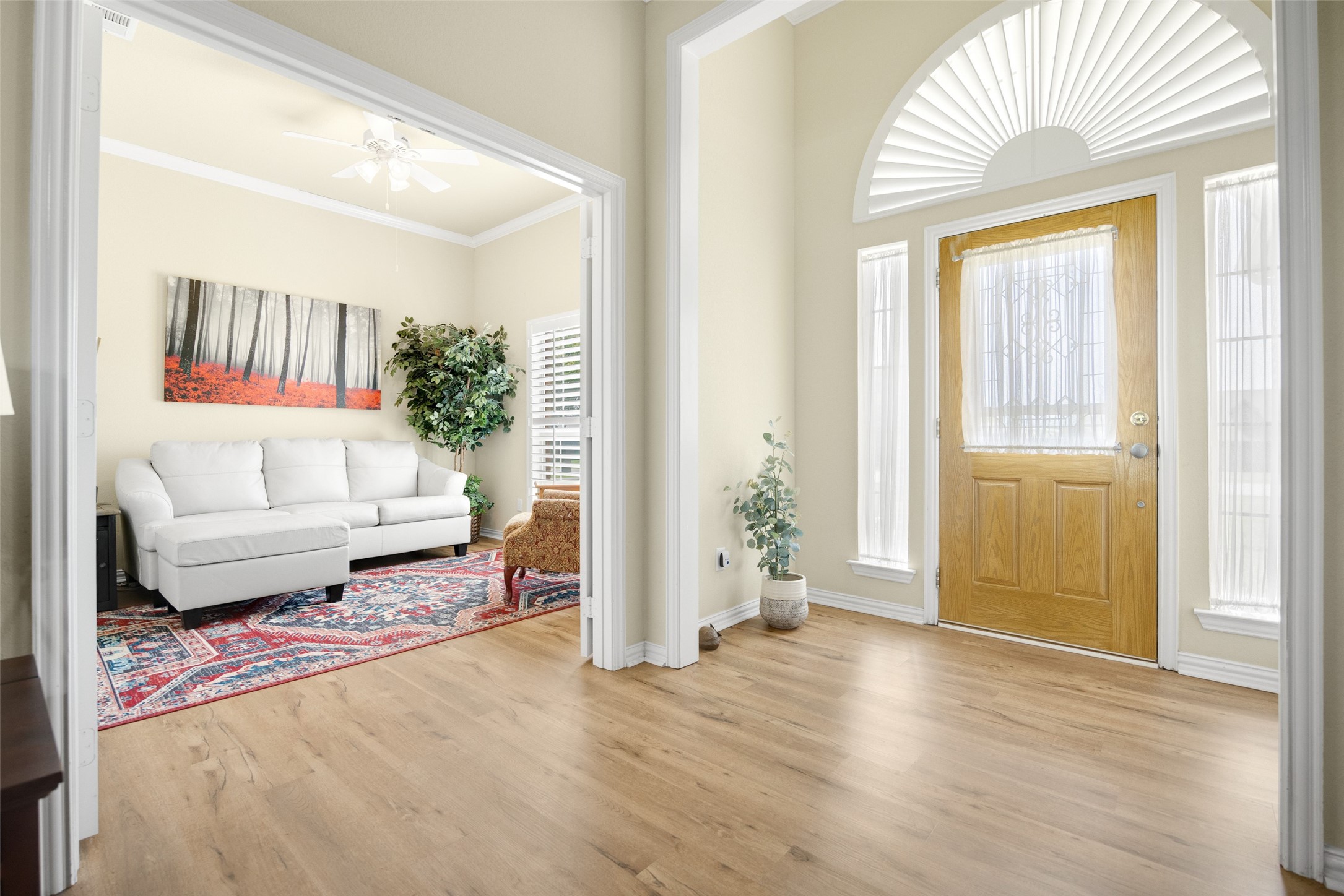 16088 Prairie Meadow