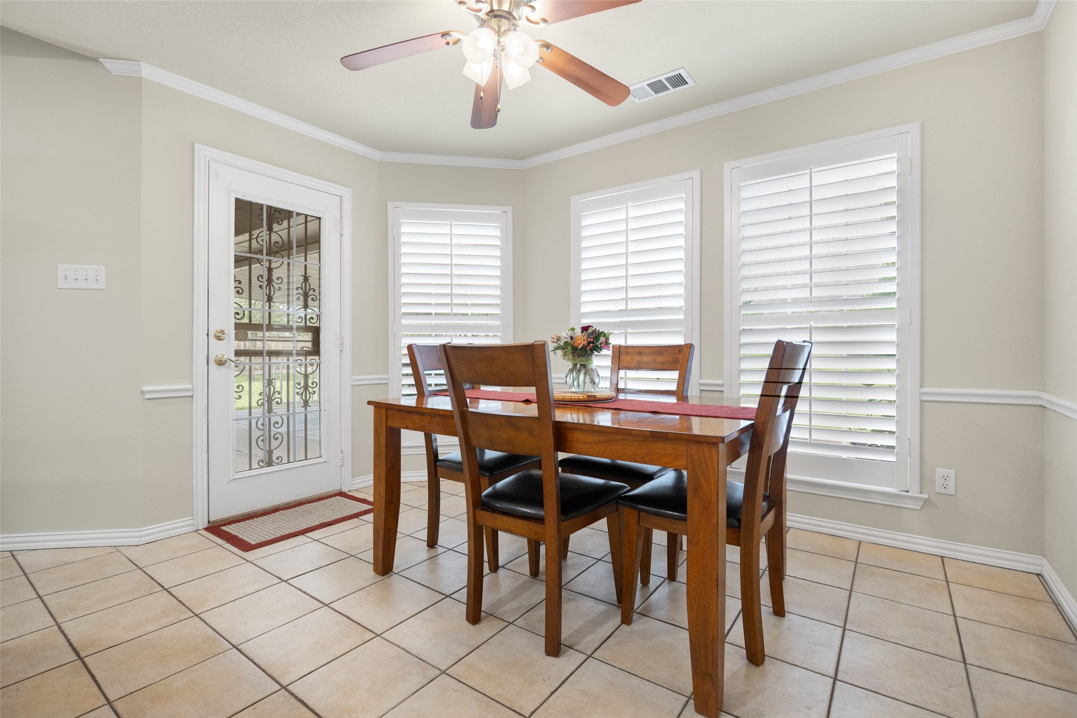 16088 Prairie Meadow