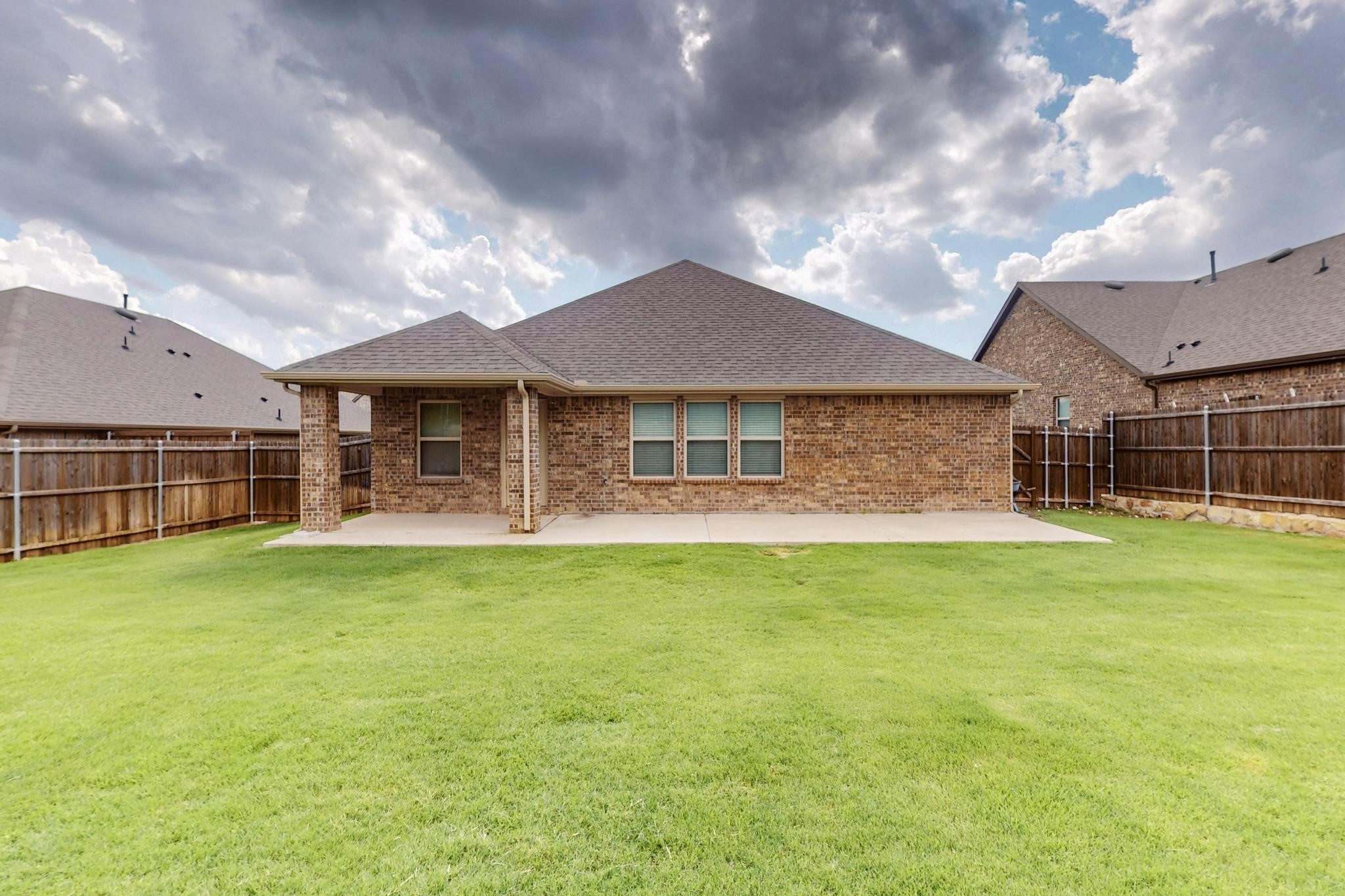 222 Red Oak Drive