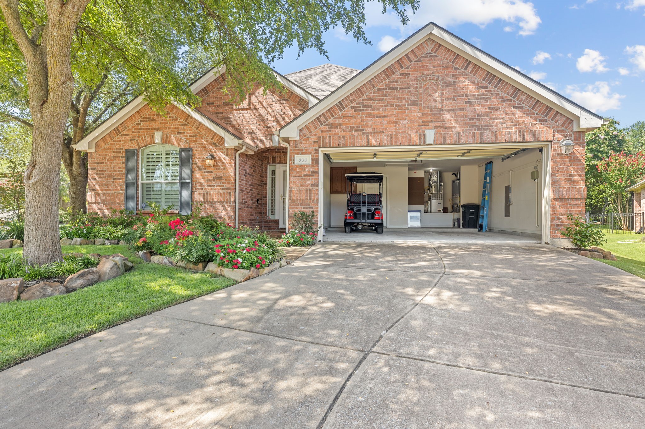900 Medinah Drive