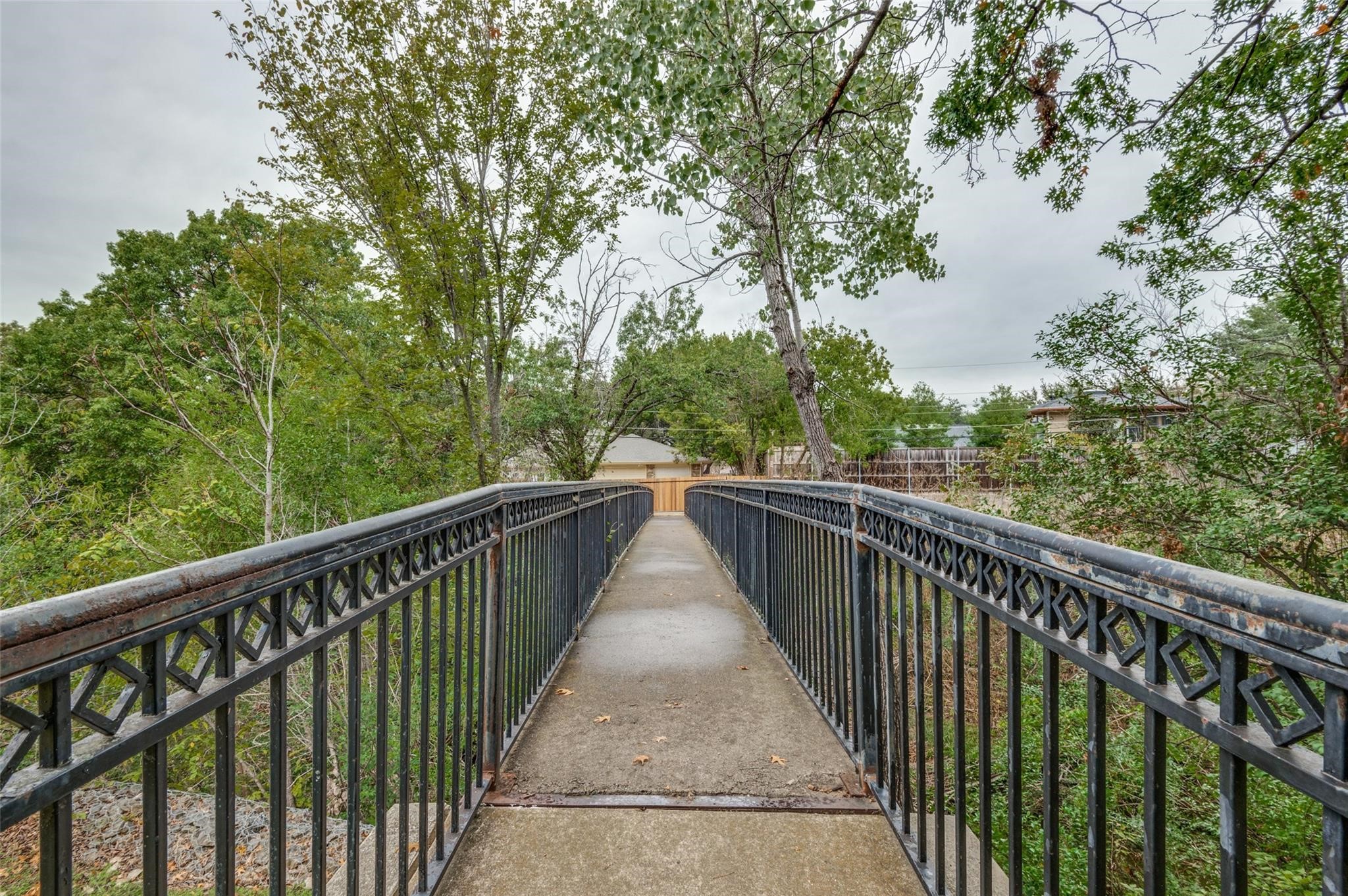 10544 Cox Lane