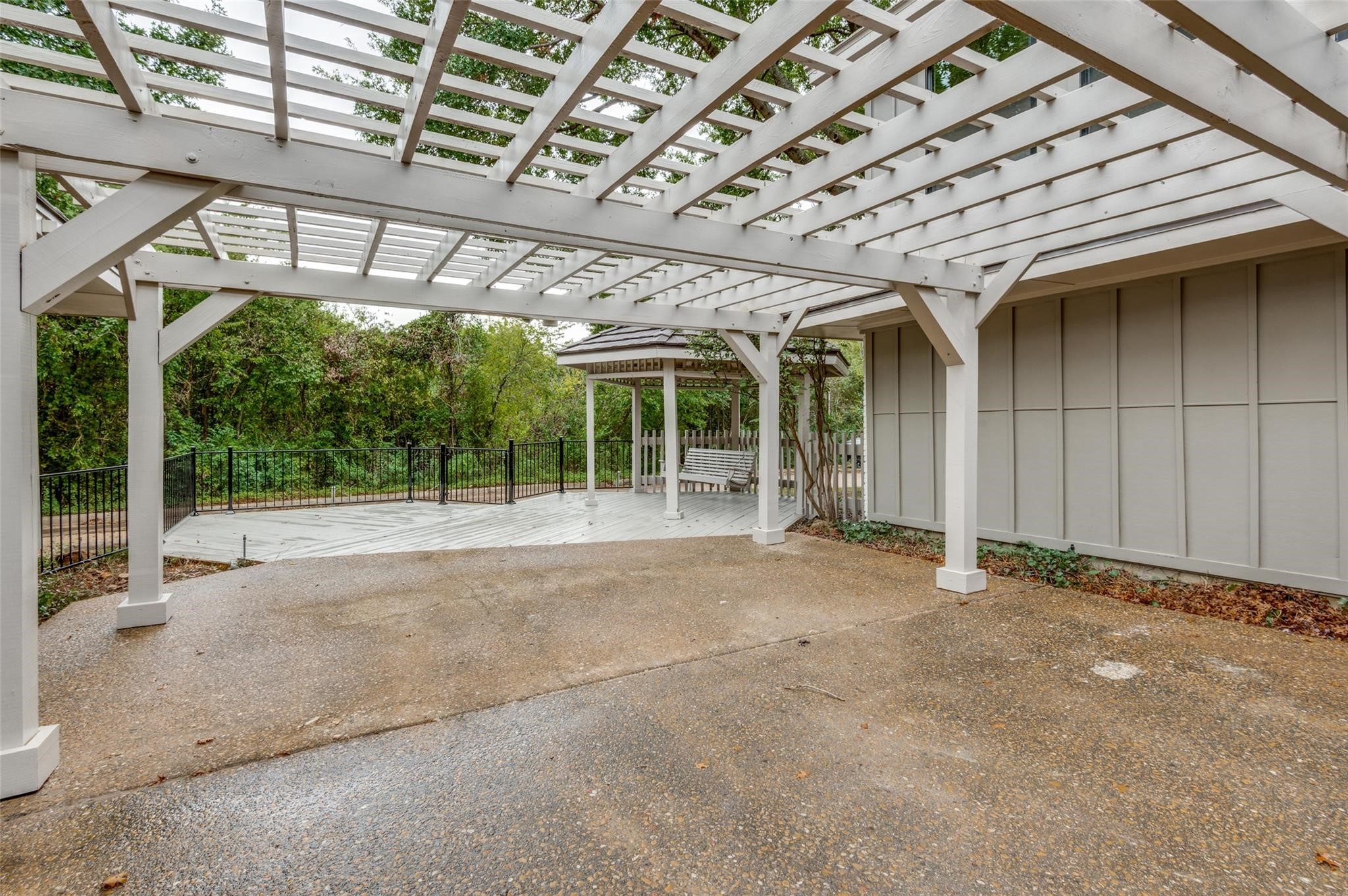 10544 Cox Lane